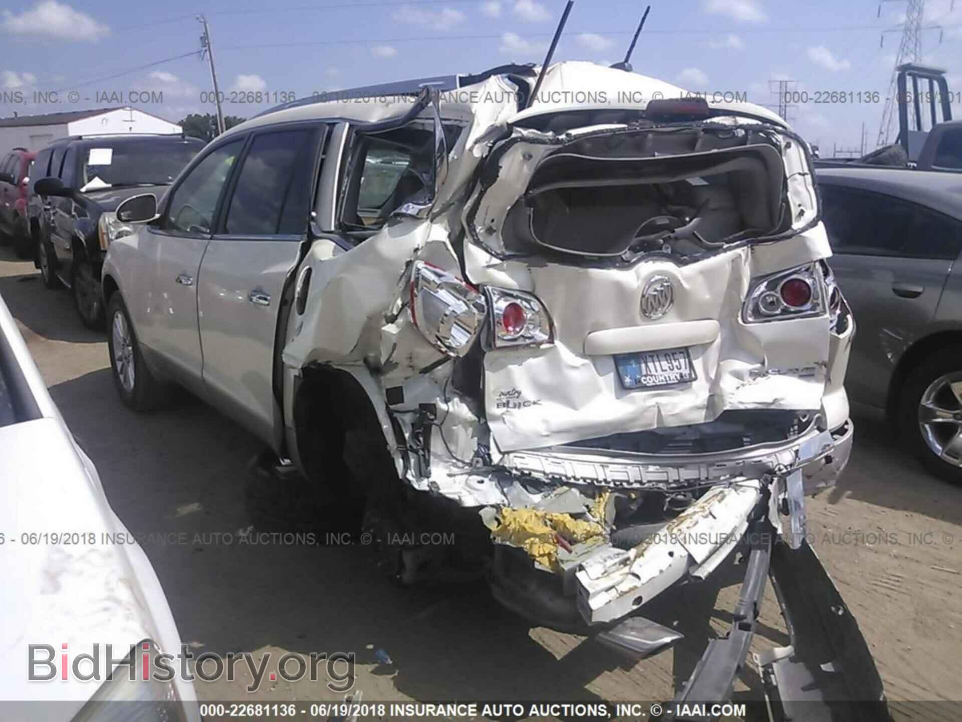 2012 Buick Enclave - VIN: 5GAKVCED4CJ334152 - Фото 3