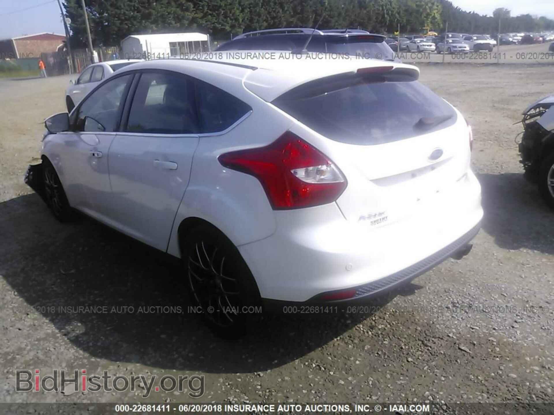 2012 Ford Focus - VIN: 1FAHP3N25CL298919 - Photo 3