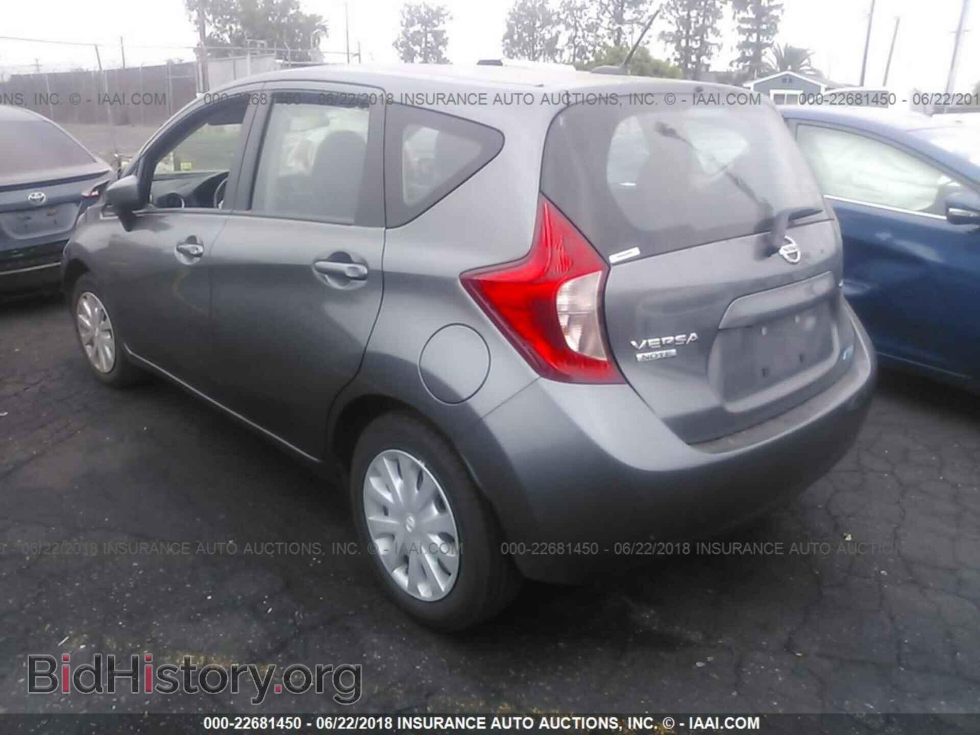 2016 Nissan Versa note - VIN: 3N1CE2CP0GL403477 - Фото 3