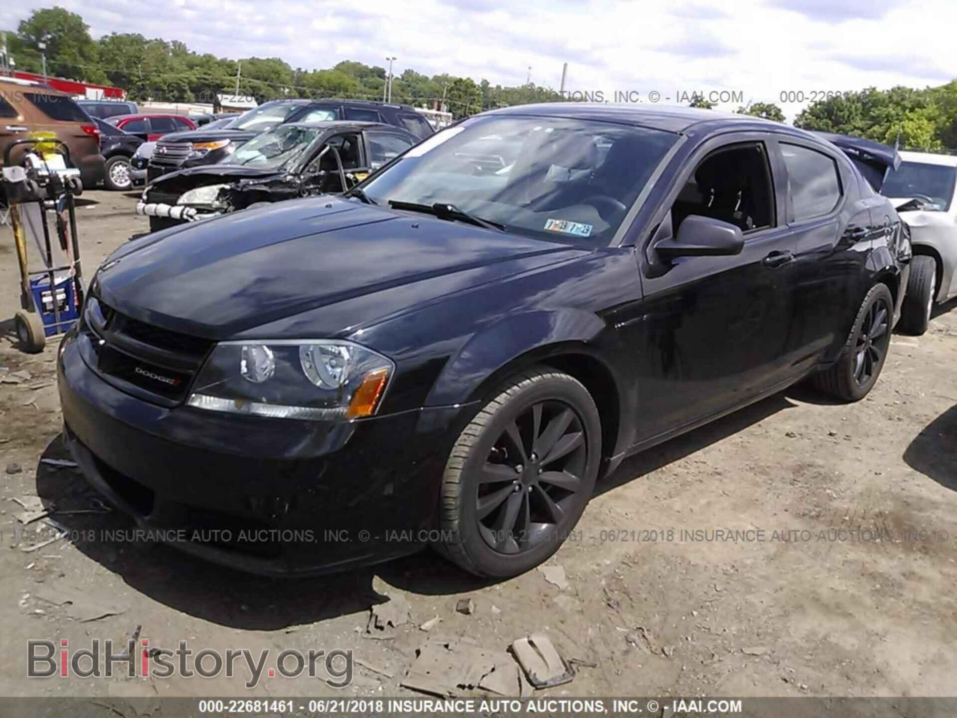 2014 Dodge Avenger - VIN: 1C3CDZAB3EN193832 - Фото 2