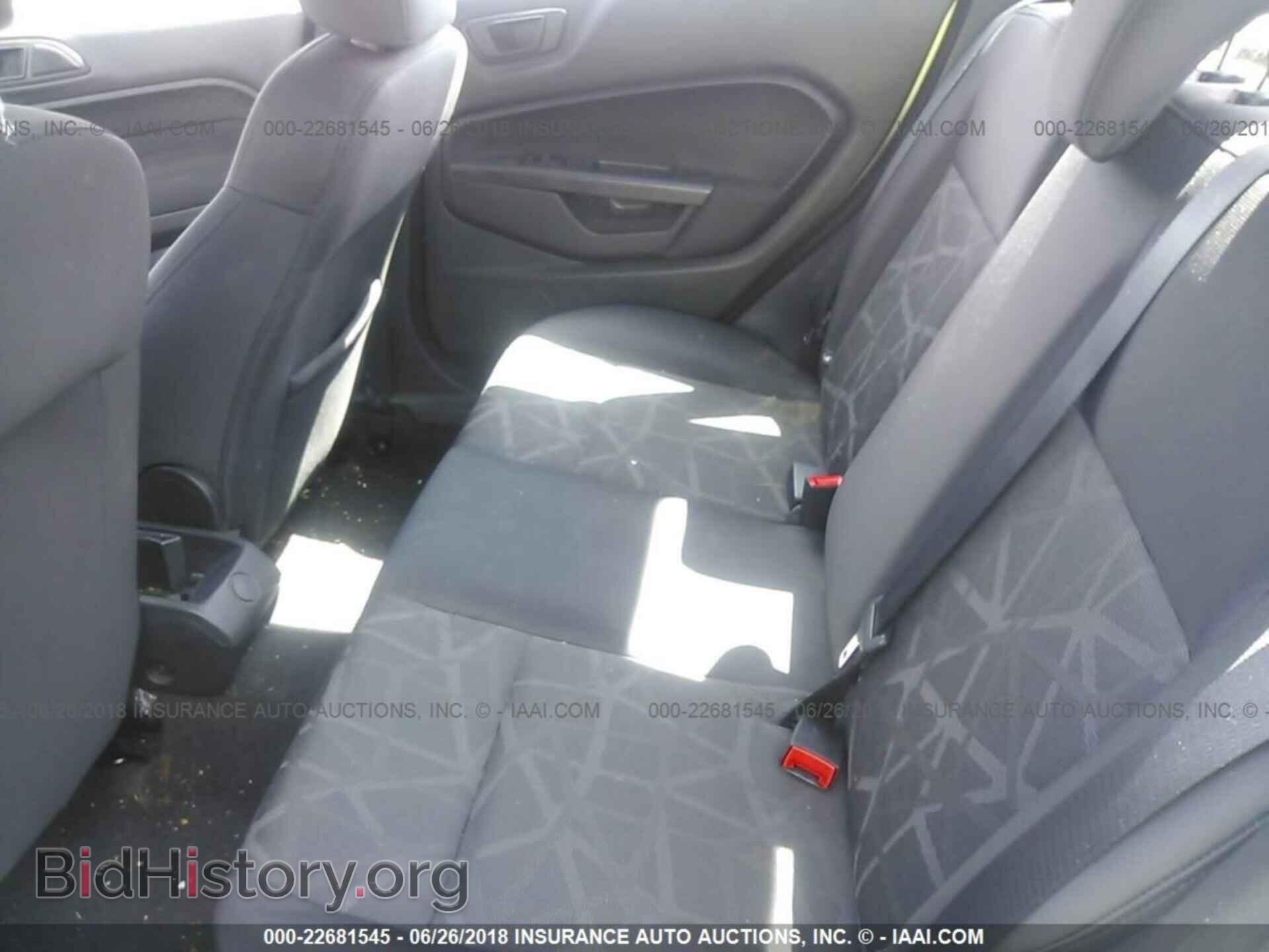2011 Ford Fiesta - VIN: 3FADP4BJ2BM140857 - Фото 8