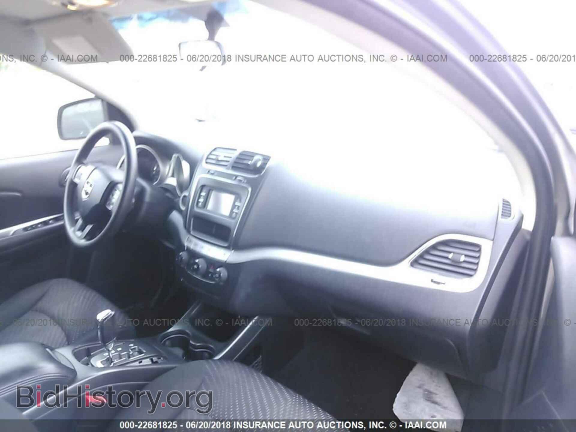 2012 Dodge Journey - VIN: 3C4PDCBG0CT145481 - Фото 5