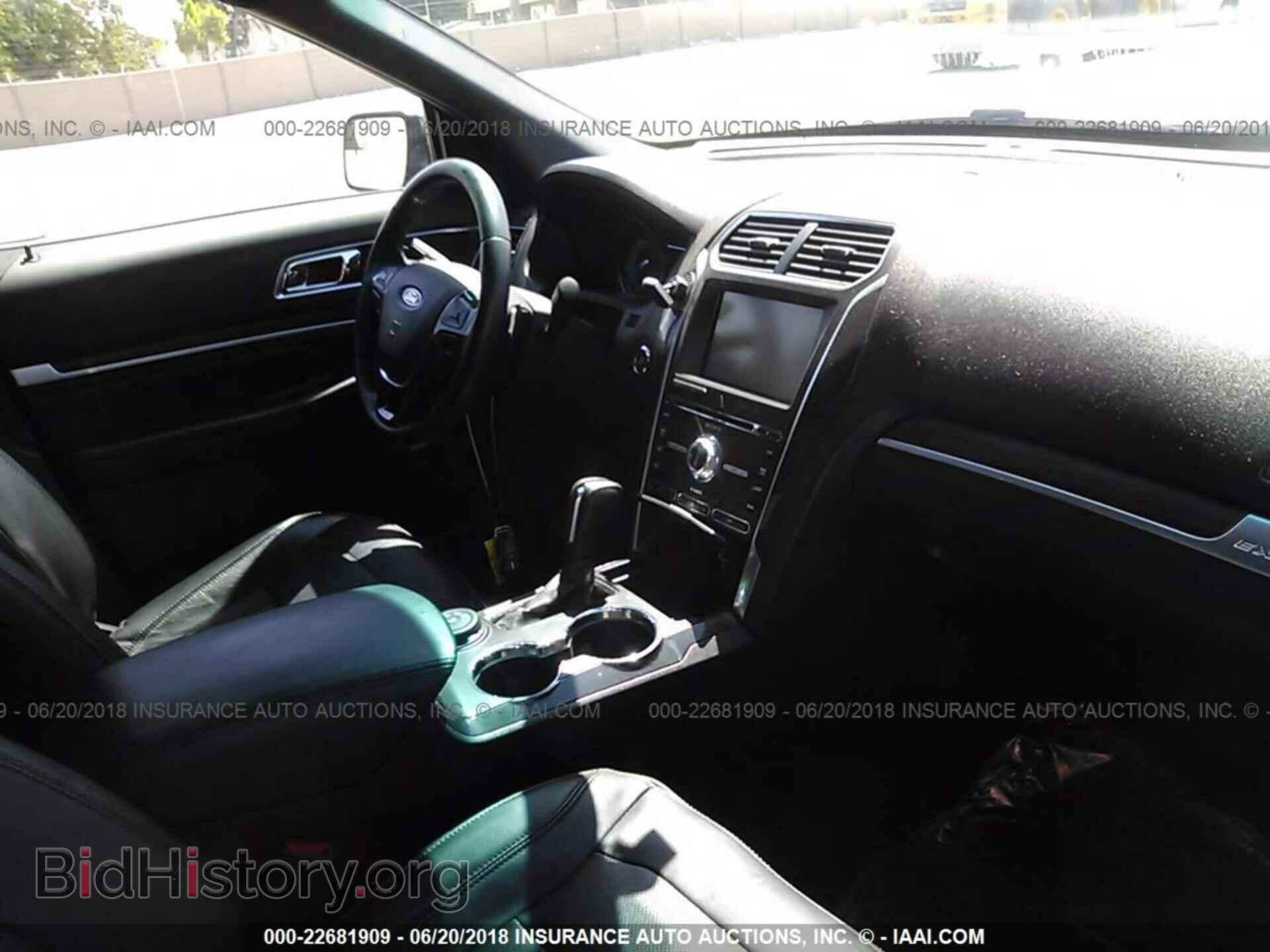 2016 Ford Explorer - VIN: 1FM5K8F85GGA20091 - Фото 5