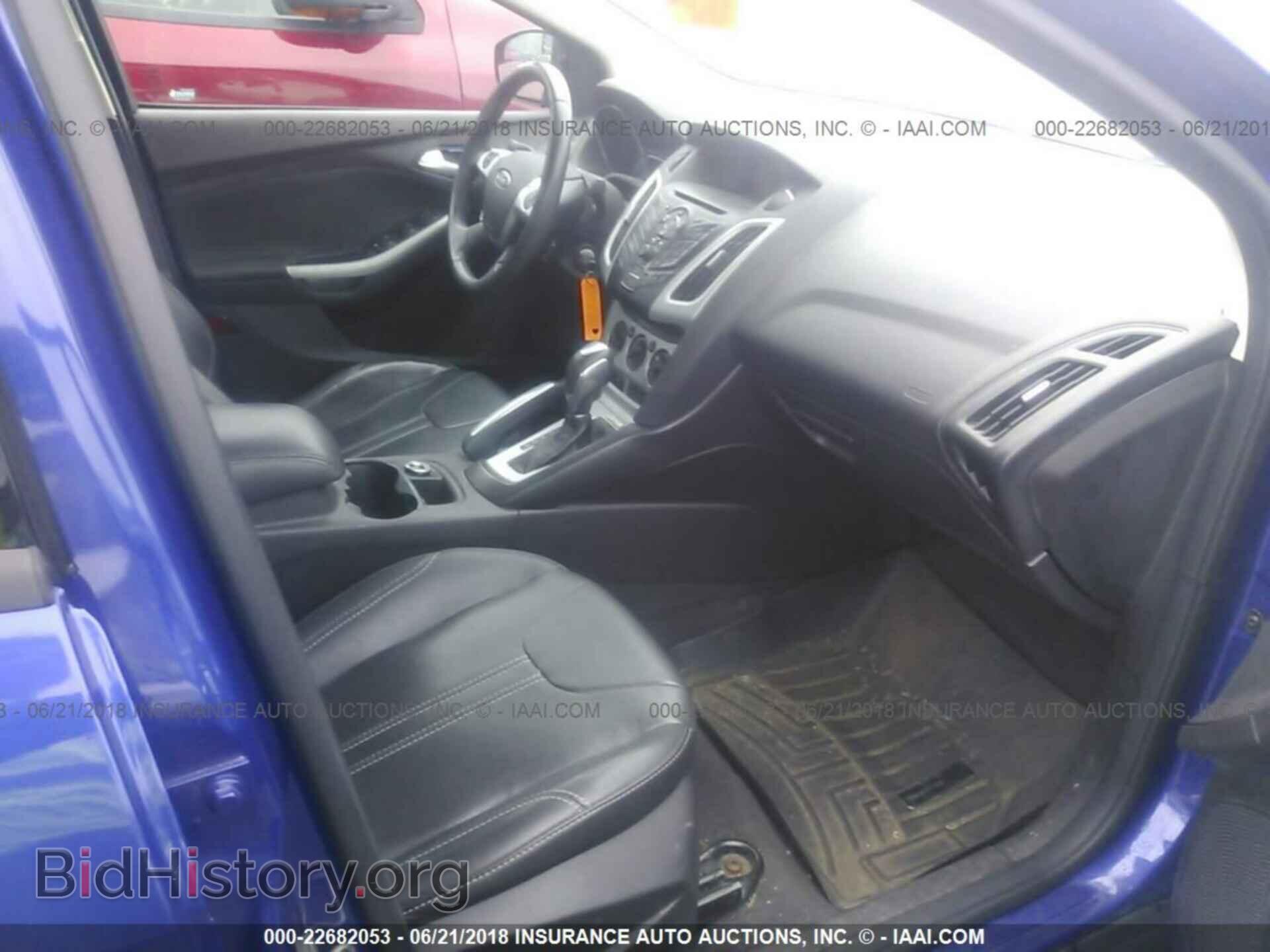 2013 Ford Focus - VIN: 1FADP3F22DL142934 - Photo 5