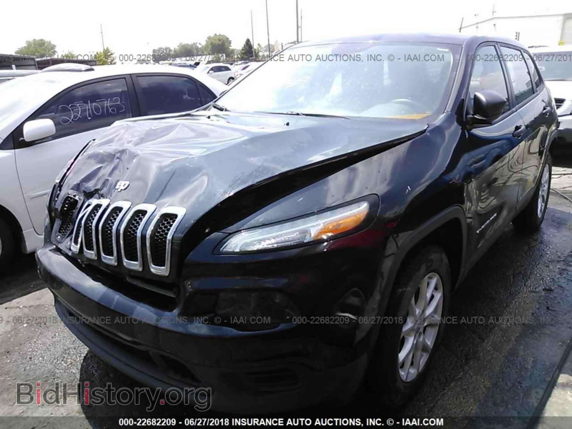2014 Jeep Cherokee - VIN: 1C4PJMAB9EW298300 - Photo 2
