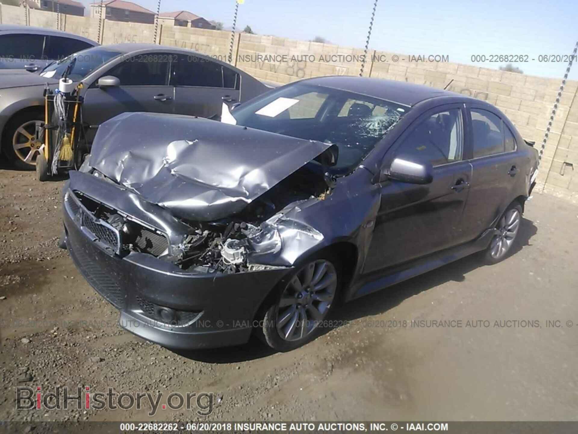2011 Mitsubishi Lancer - VIN: JA32U8FW2BU006156 - Photo 2