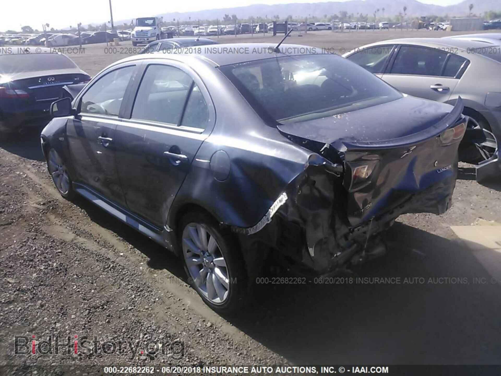 2011 Mitsubishi Lancer - VIN: JA32U8FW2BU006156 - Photo 3