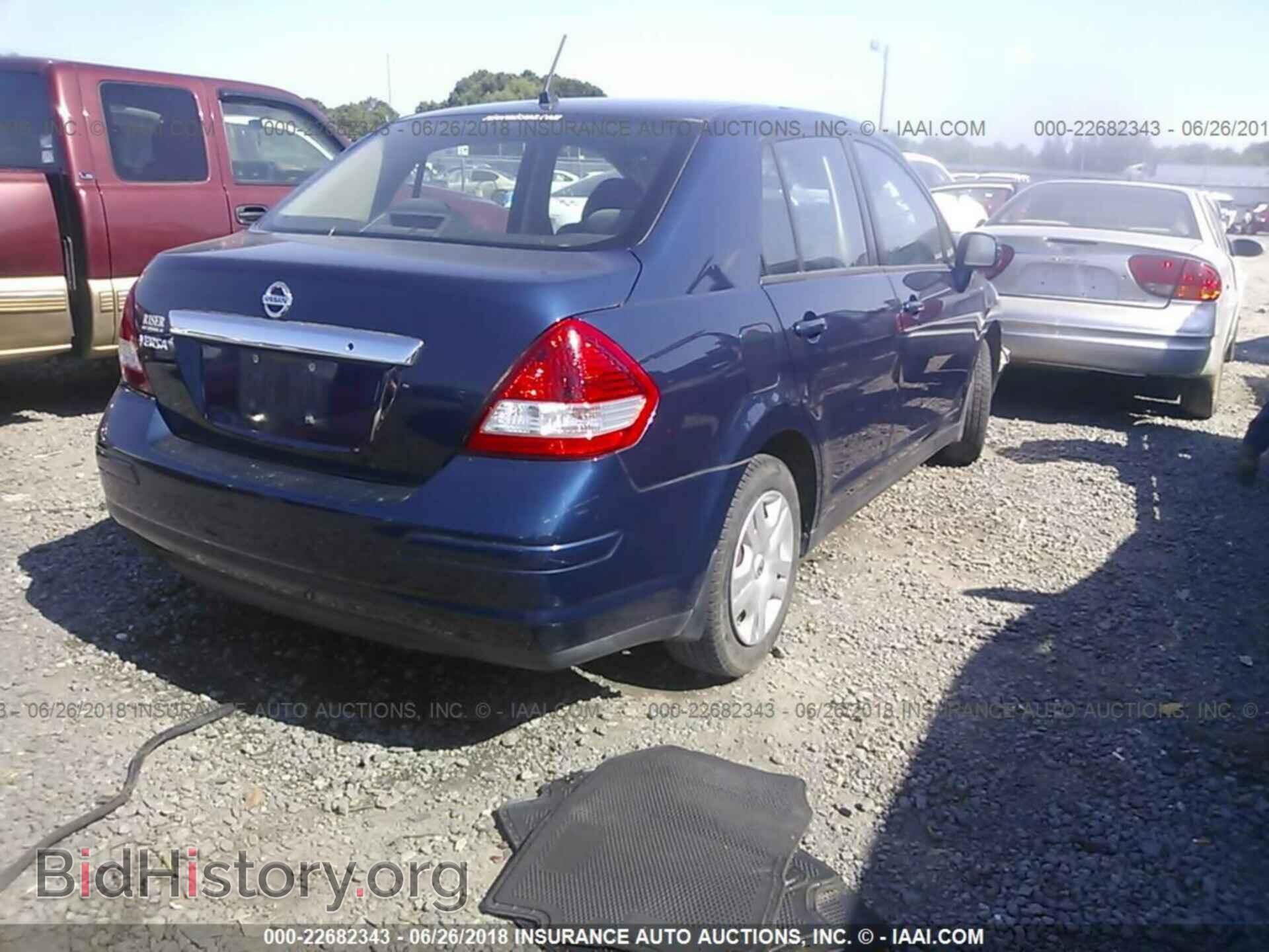 2011 Nissan Versa - VIN: 3N1BC1AP3BL413430 - Фото 4