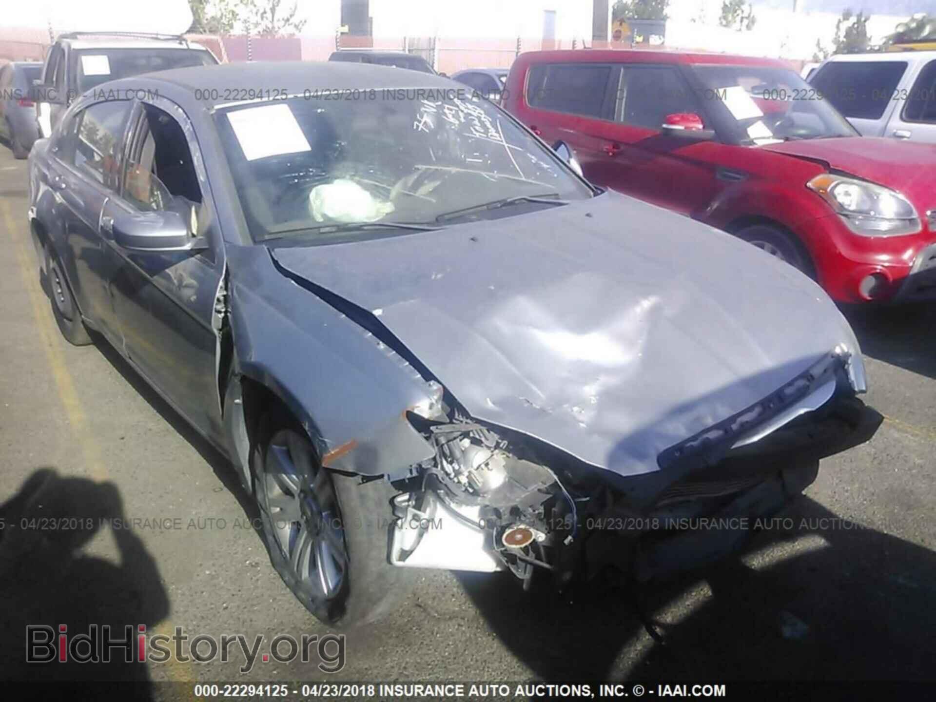 Фотография 1C3CCBAB0DN647737 - CHRYSLER 200 2013