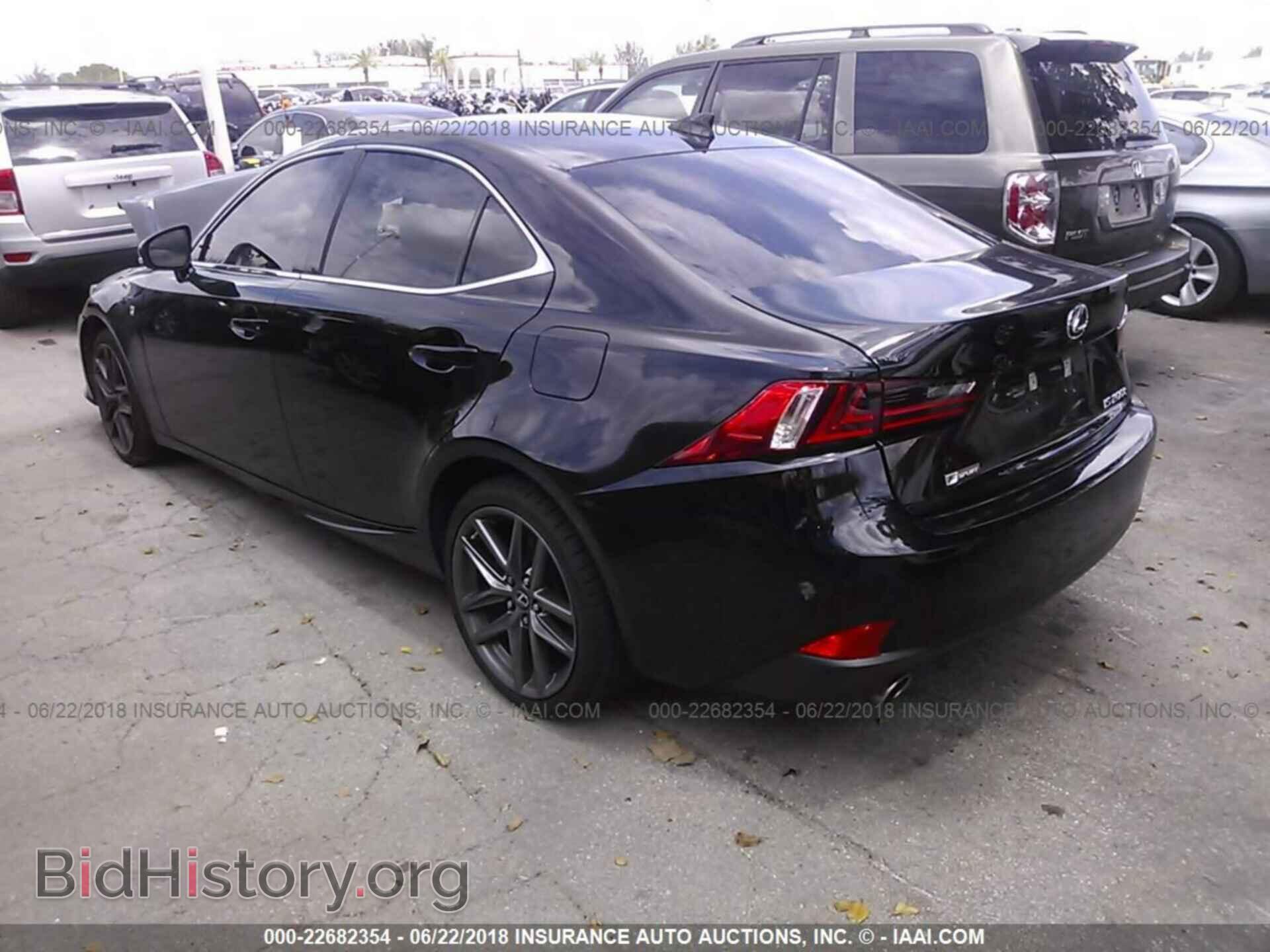 2016 Lexus Is - VIN: JTHBA1D2XG5003894 - Photo 3