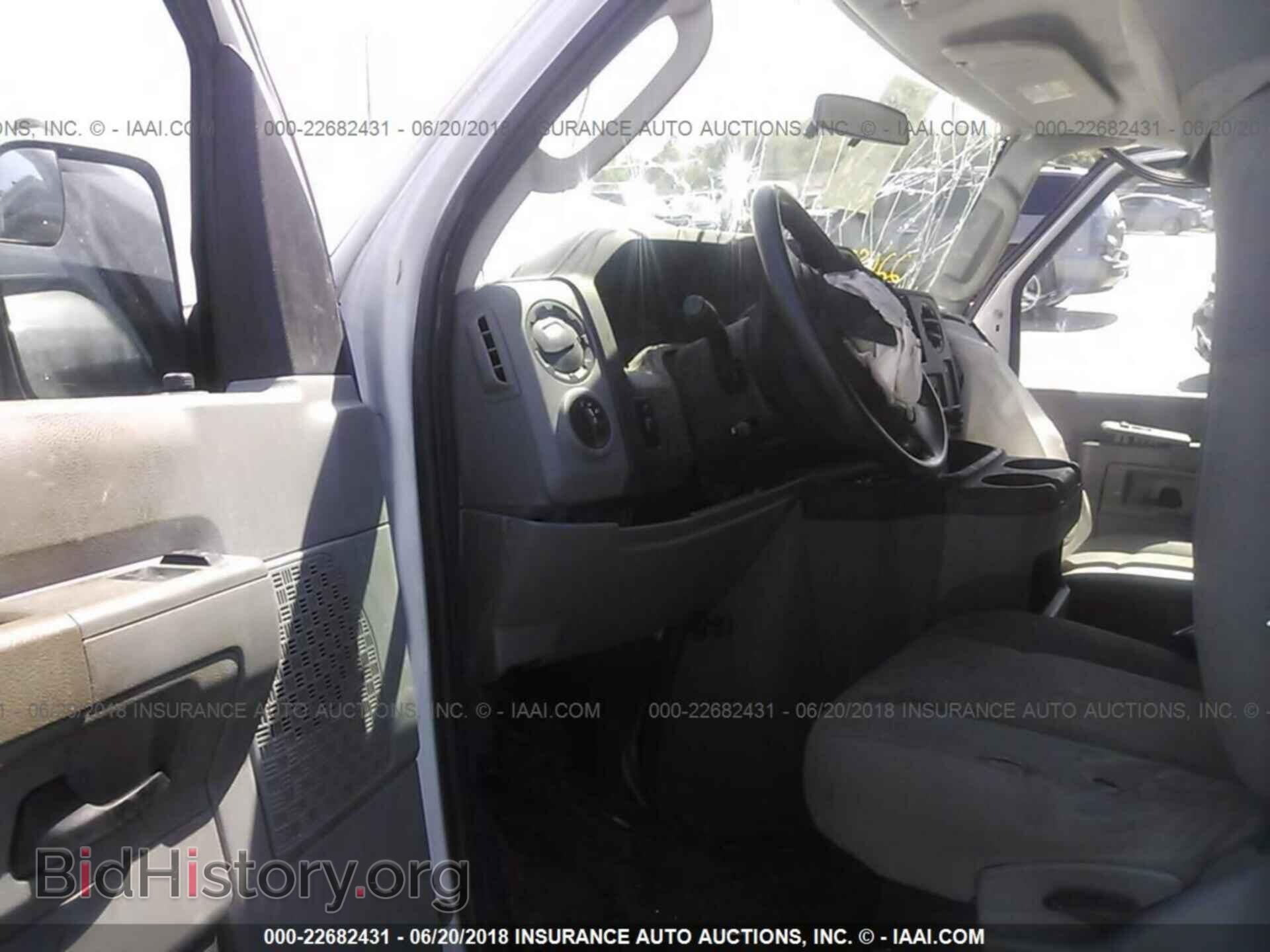 2012 Ford Econoline - VIN: 1FTNE1EW3CDA10108 - Photo 5