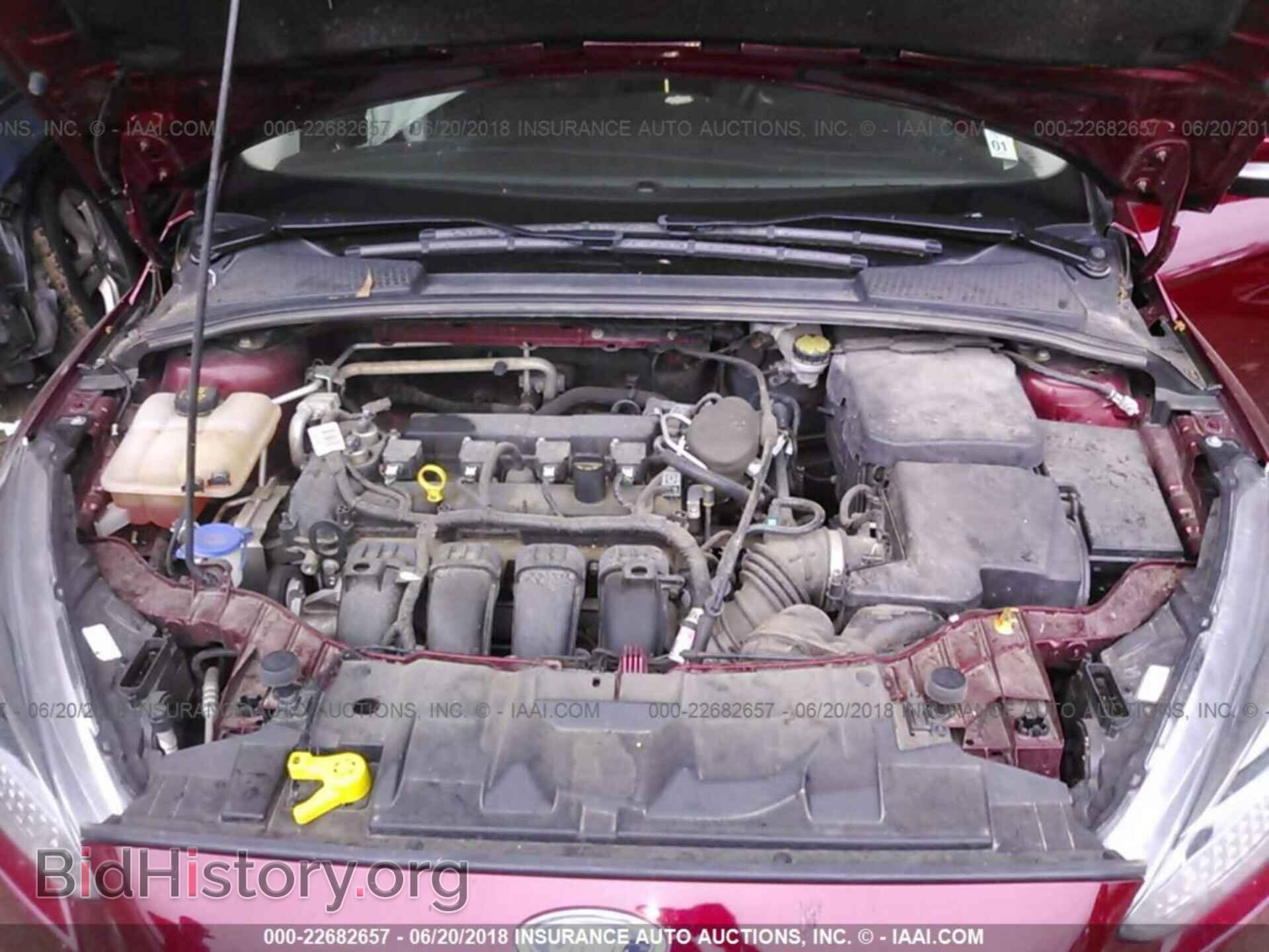 2015 Ford Focus - VIN: 1FADP3F25FL215037 - Photo 10