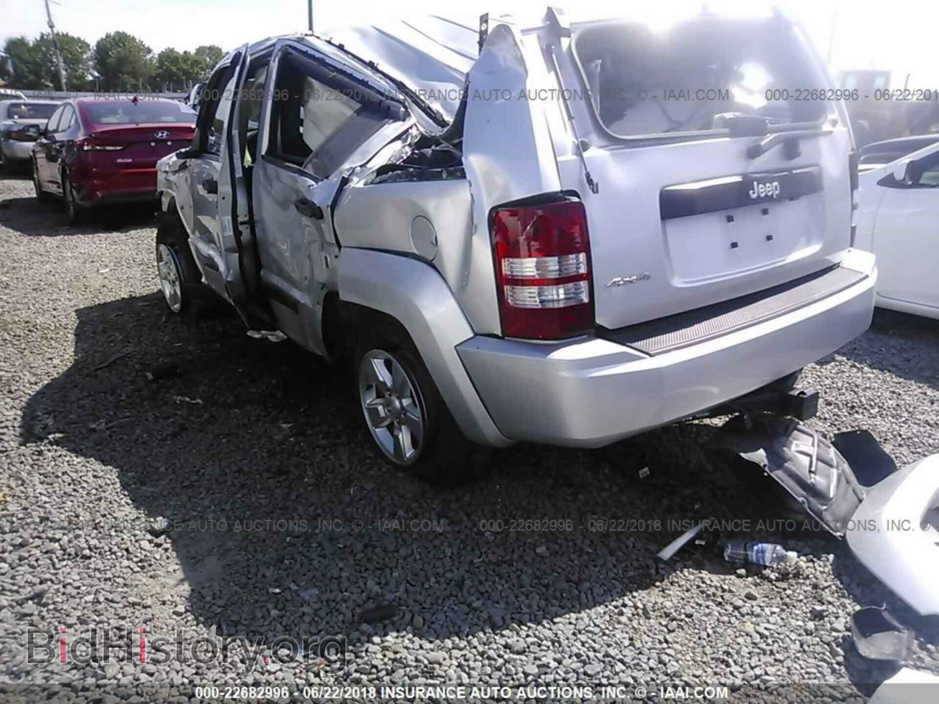 2012 Jeep Liberty - VIN: 1C4PJMAK7CW166942 - Фото 3