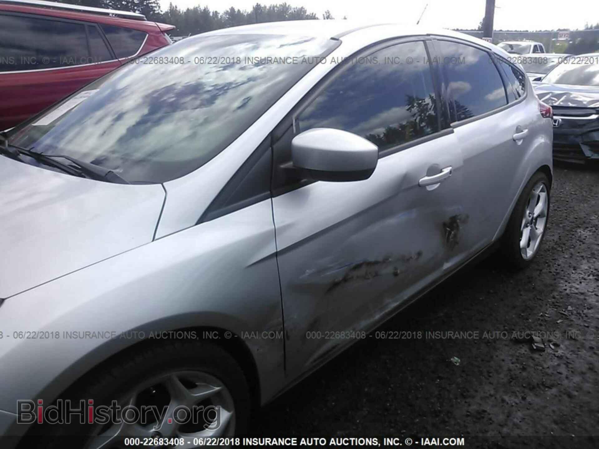 2012 Ford Focus - VIN: 1FAHP3K24CL417788 - Photo 6
