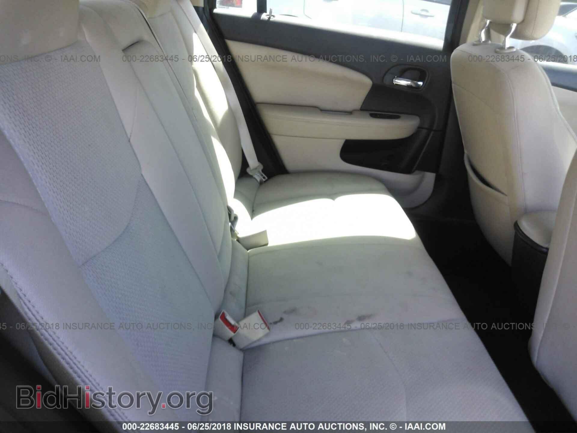 2011 Chrysler 200 - VIN: 1C3BC1FG5BN604681 - Фото 8