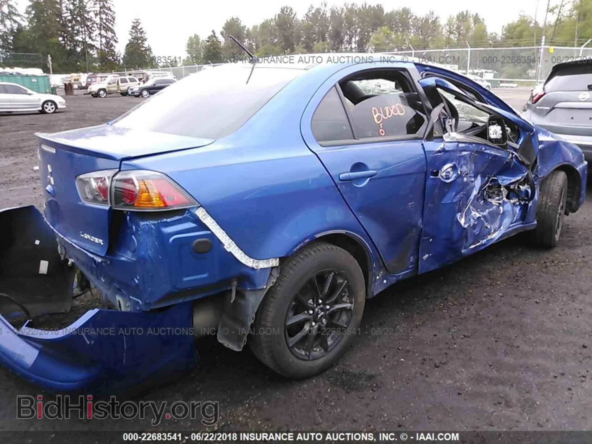 2017 Mitsubishi Lancer - VIN: JA32U2FU7HU013477 - Фото 4