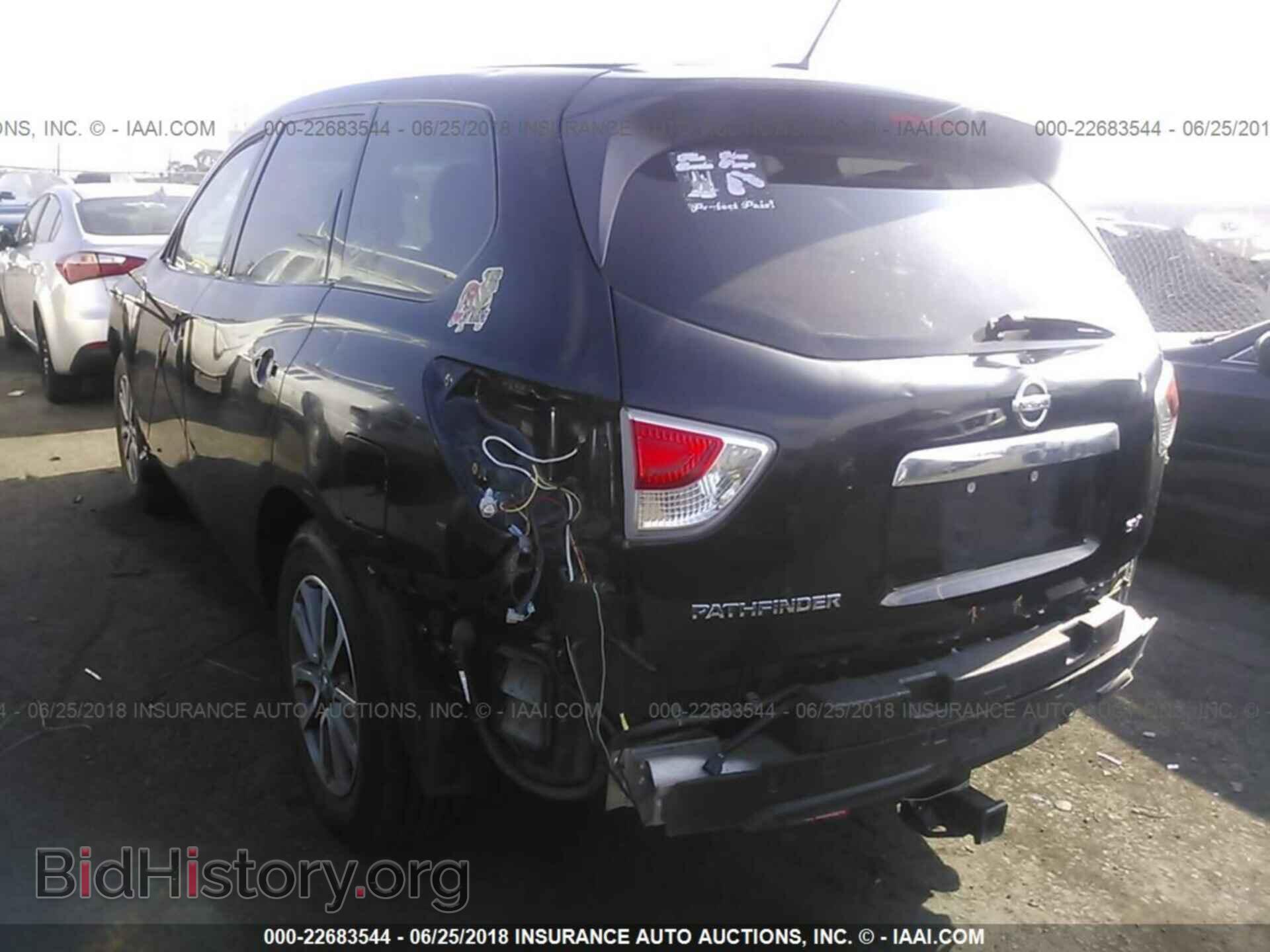 2014 Nissan Pathfinder - VIN: 5N1AR2MN6EC600423 - Фото 3