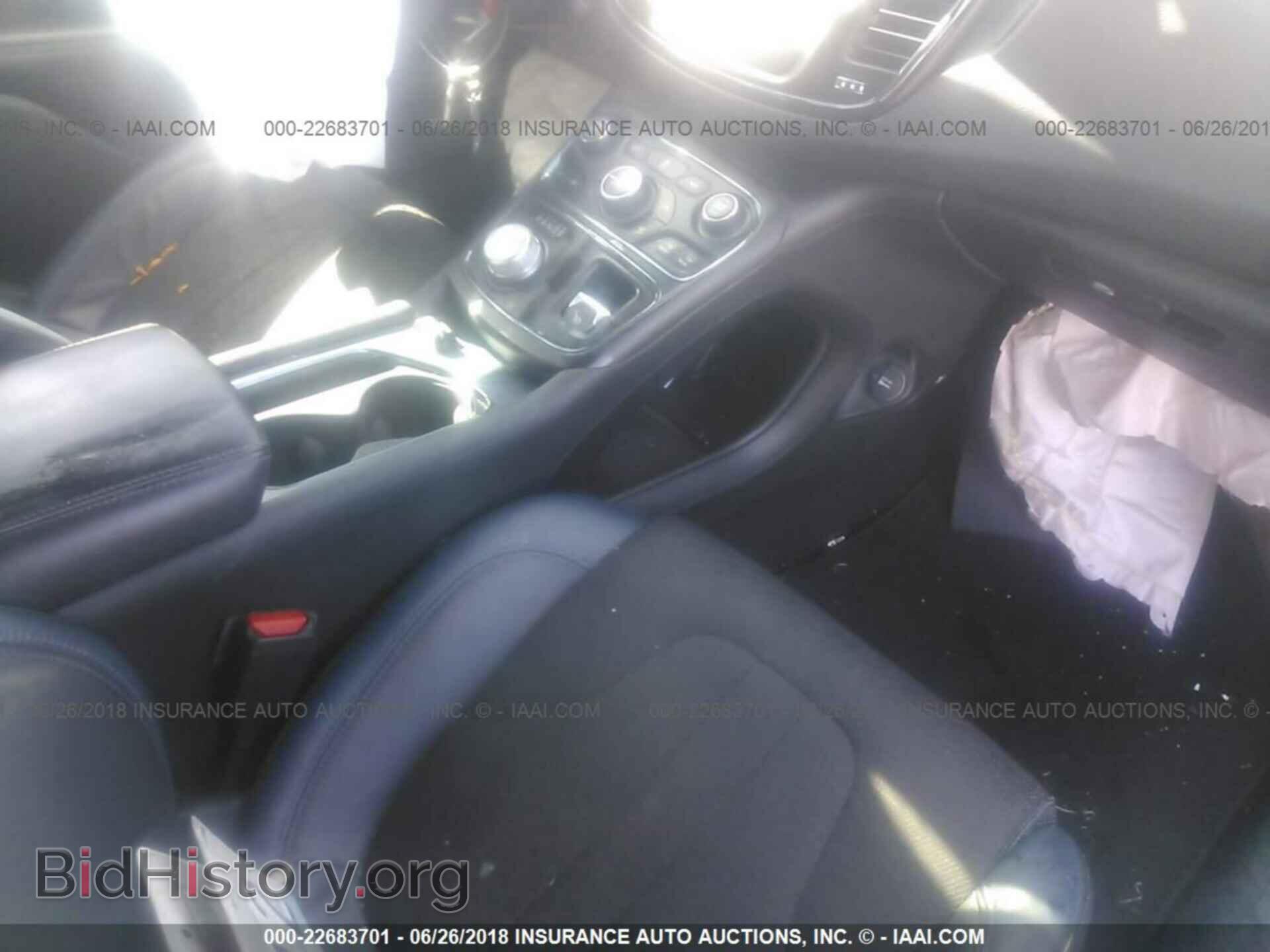 2015 CHRYSLER 200 - VIN: 1C3CCCDG2FN601598 - Photo 5
