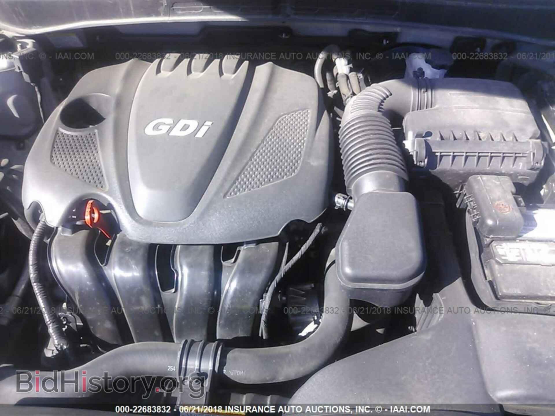 2012 Hyundai Sonata - VIN: 5NPEC4AC9CH389872 - Photo 10