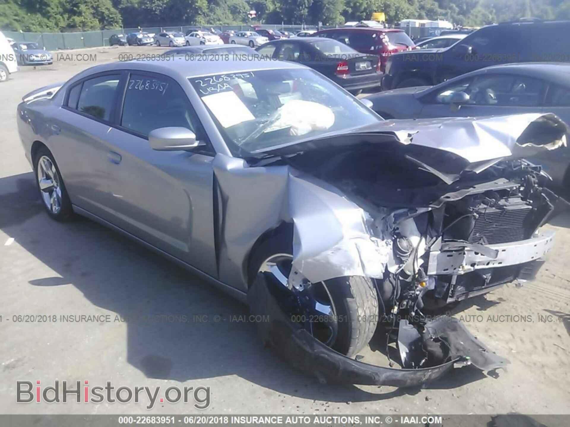 Фотография 2C3CDXHG3DH577235 - Dodge Charger 2013
