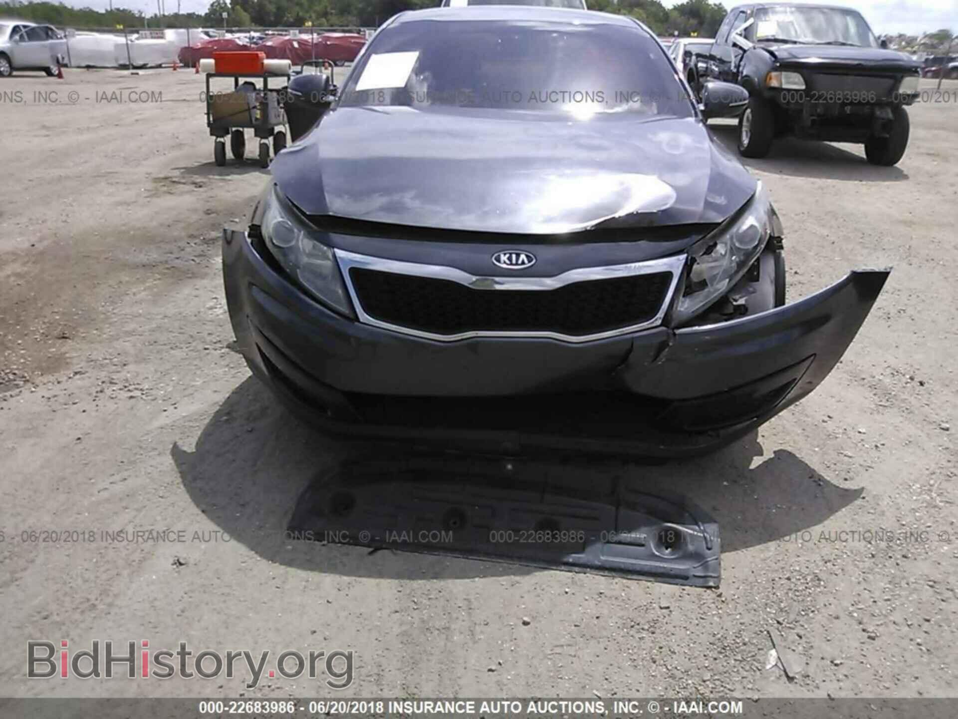 2011 Kia Optima - VIN: KNAGM4A71B5111052 - Photo 6