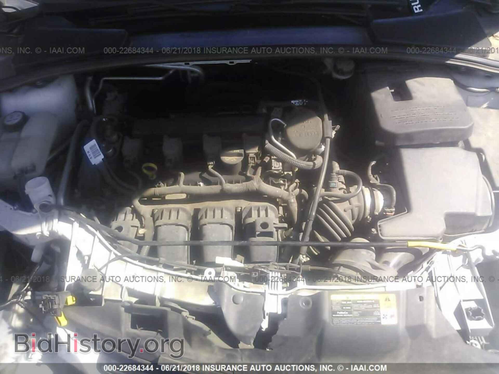2012 Ford Focus - VIN: 1FAHP3K26CL119758 - Photo 10