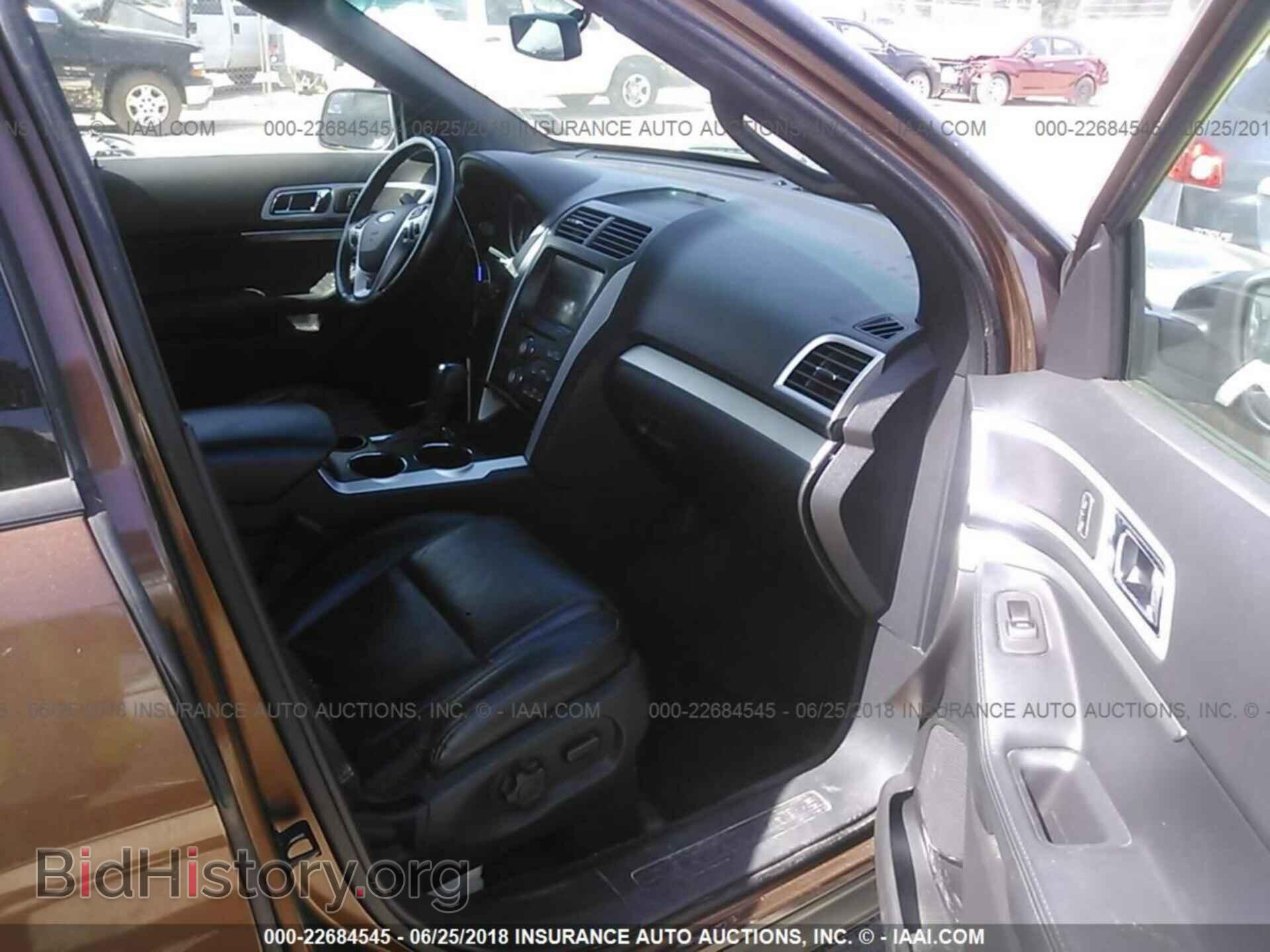 2011 Ford Explorer - VIN: 1FMHK7D81BGA19331 - Фото 5