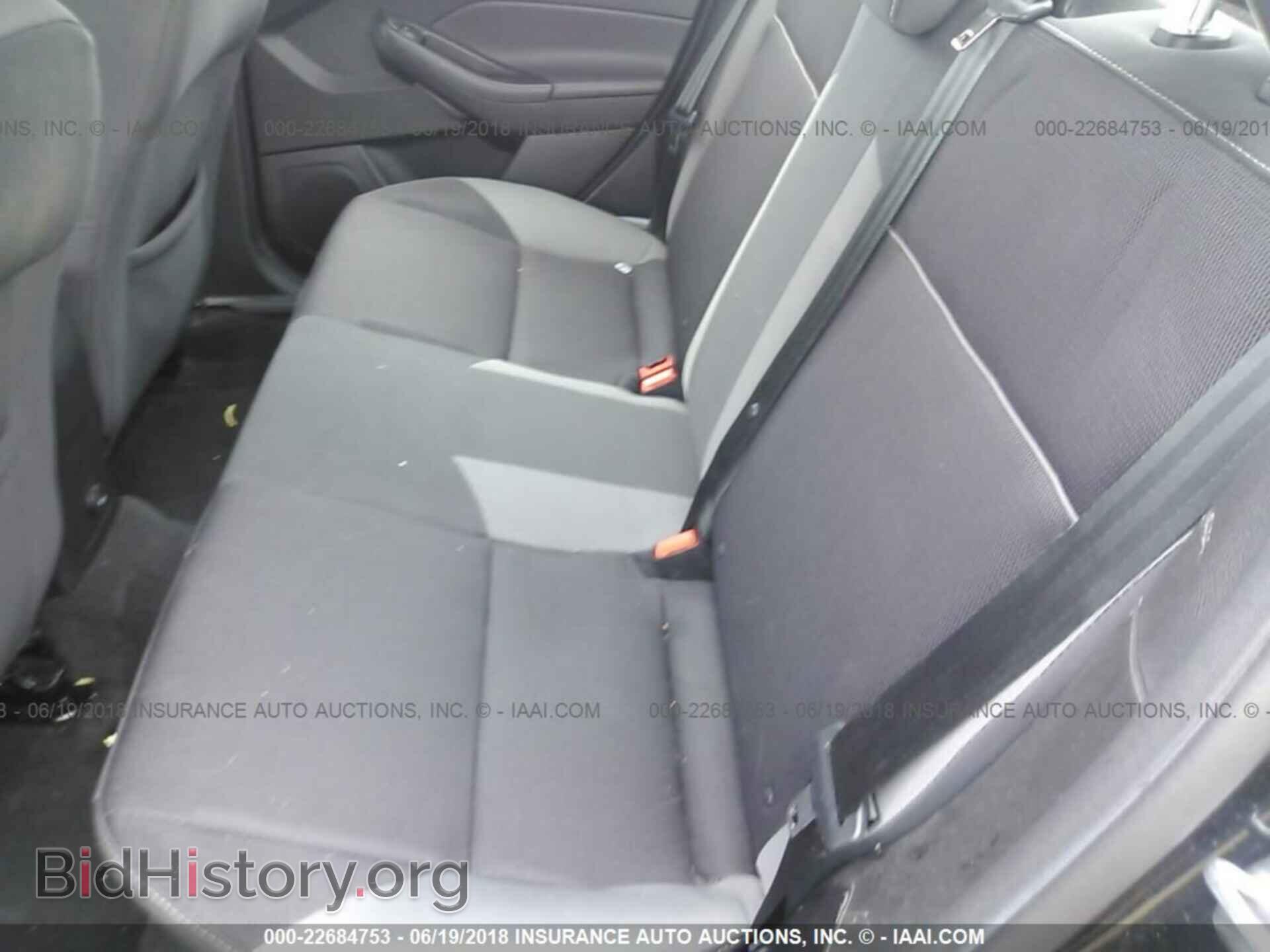 2014 Ford Focus - VIN: 1FADP3F22EL371583 - Фото 8