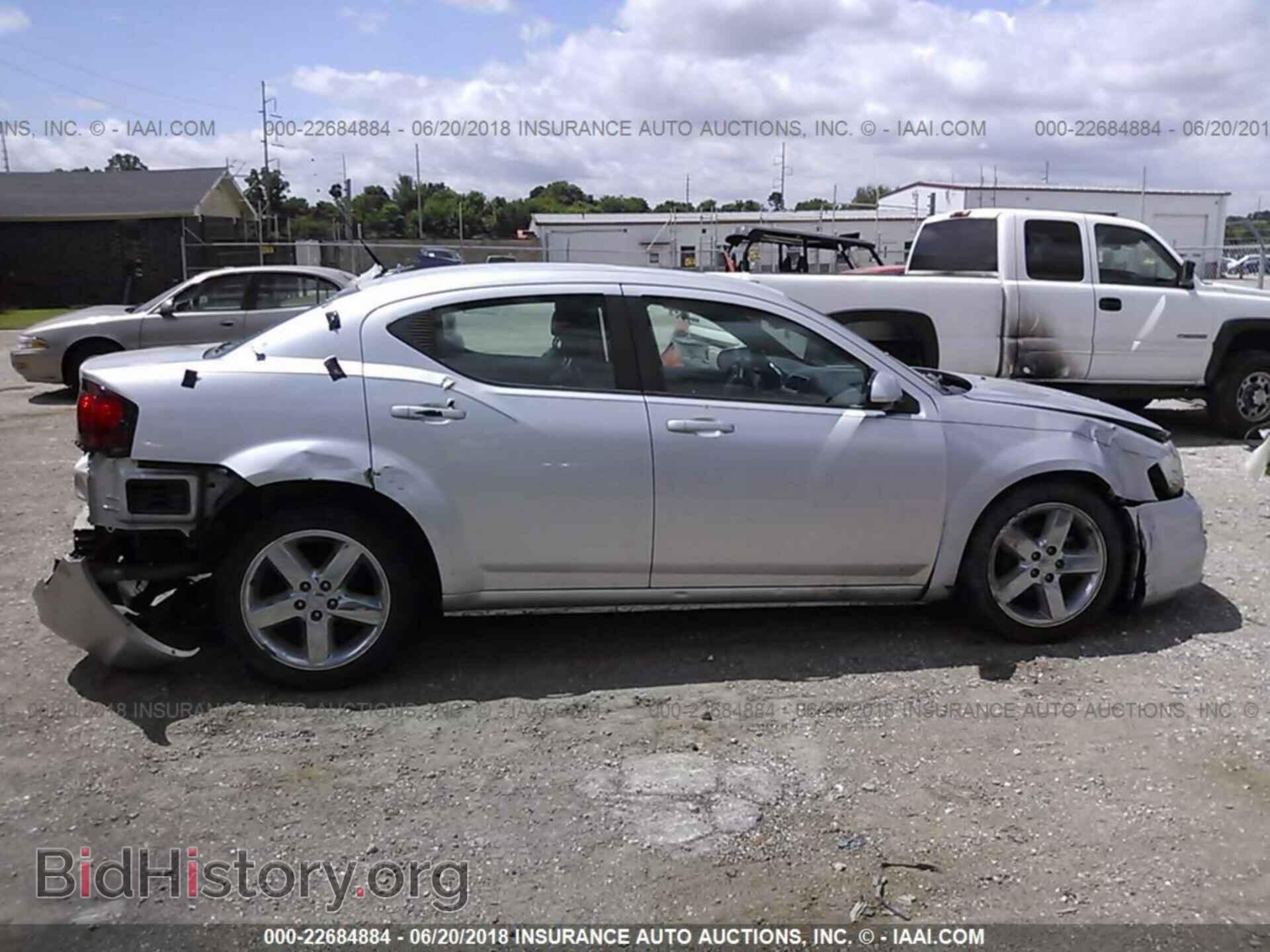 2011 DODGE AVENGER - VIN: 1B3BD2FG4BN534560 - Photo 6
