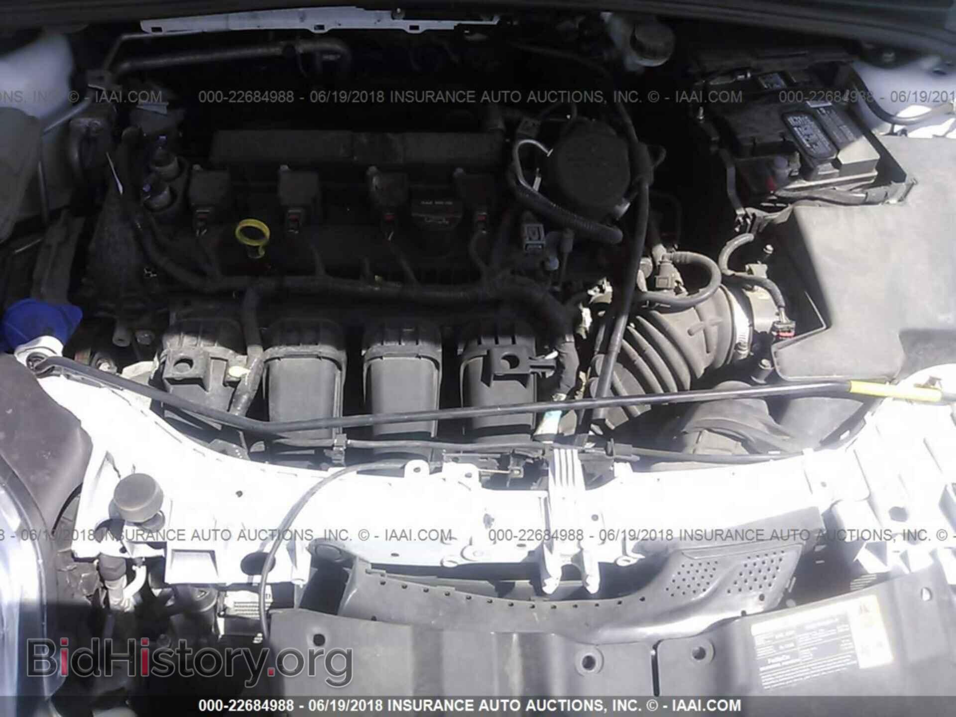 2013 Ford Focus - VIN: 1FADP3F21DL289018 - Photo 10
