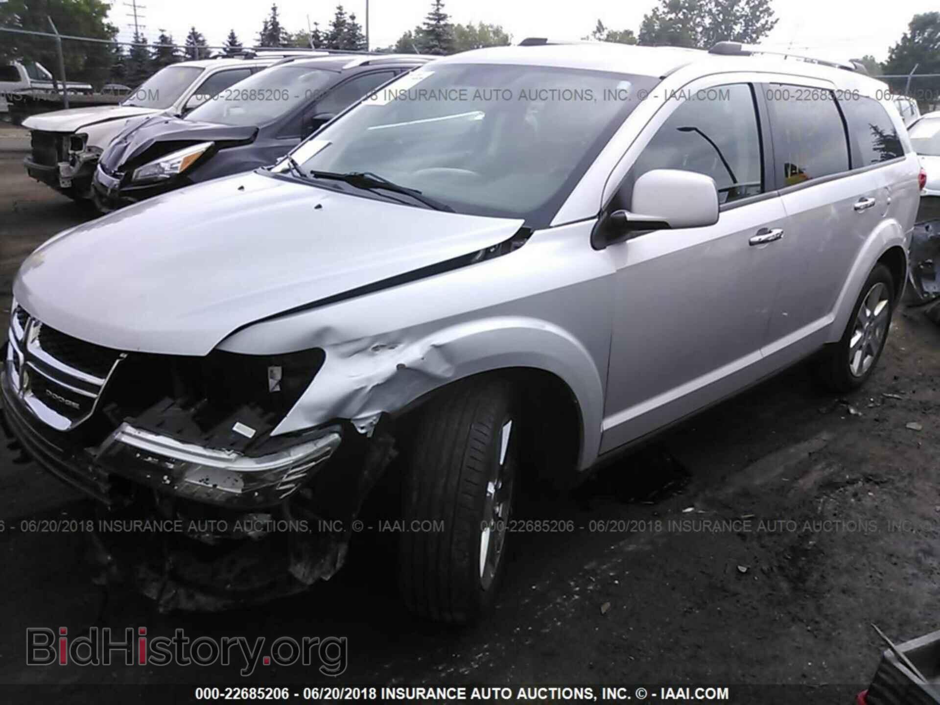 2011 Dodge Journey - VIN: 3D4PG3FG3BT521982 - Фото 2
