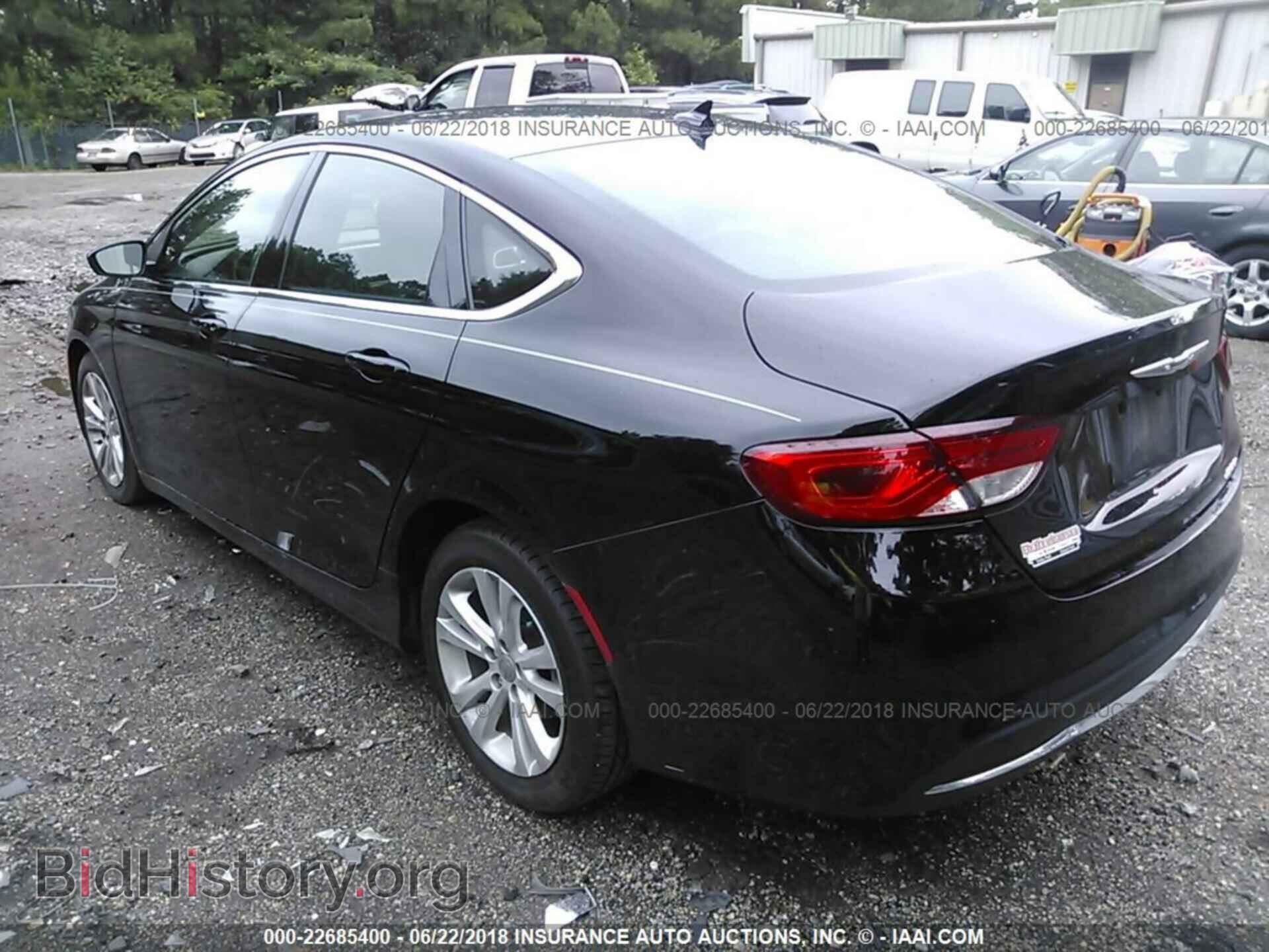 2015 Chrysler 200 - VIN: 1C3CCCAB1FN671943 - Photo 3