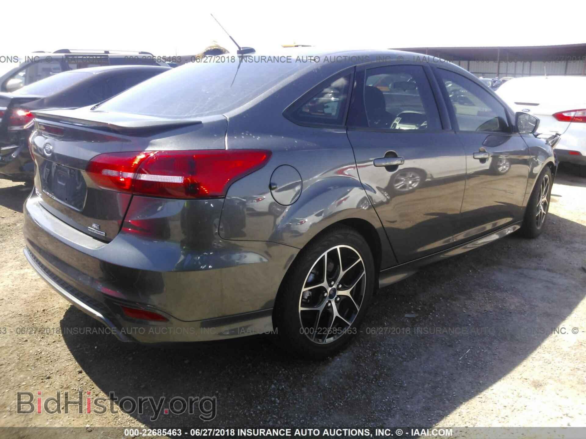 2016 Ford Focus - VIN: 1FADP3F20GL252563 - Фото 4