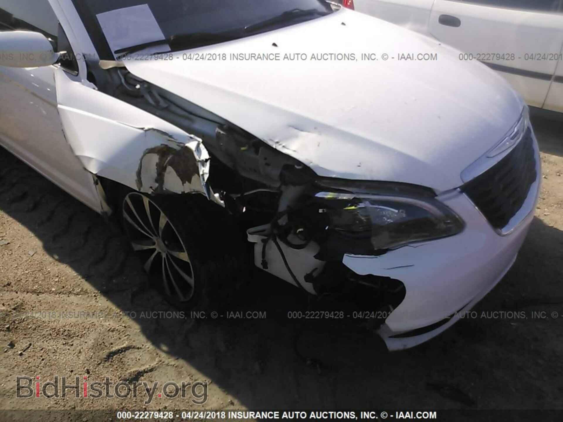 2013 CHRYSLER 200 - VIN: 1C3CCBCG3DN718938 - Фото 6