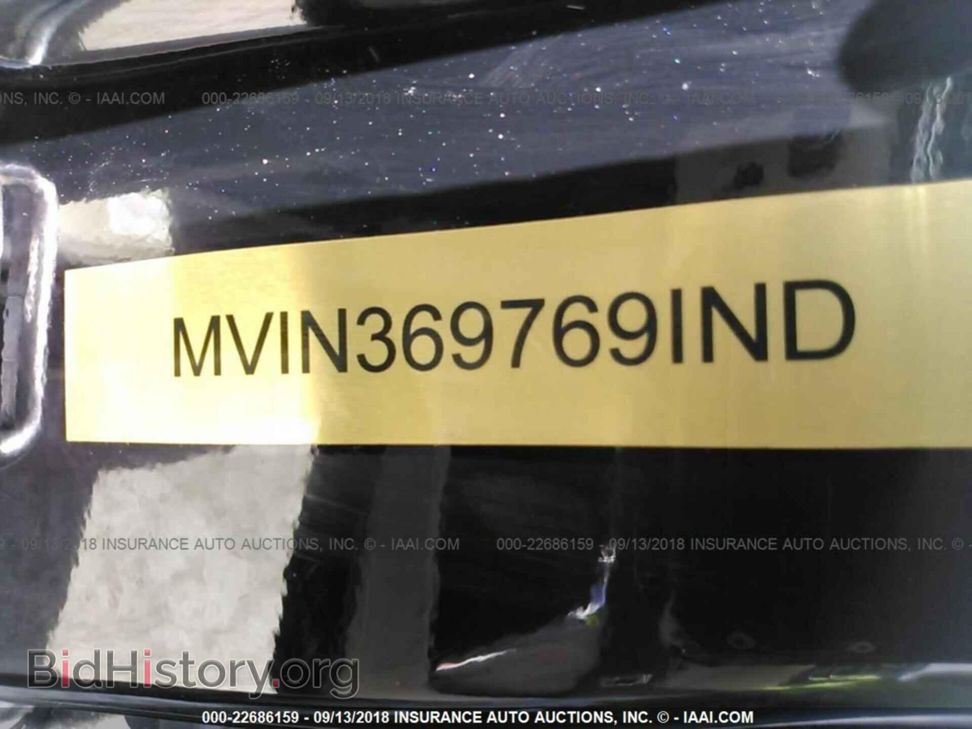 2017 Lincoln Continental - VIN: MVIN369796IND - Фото 9