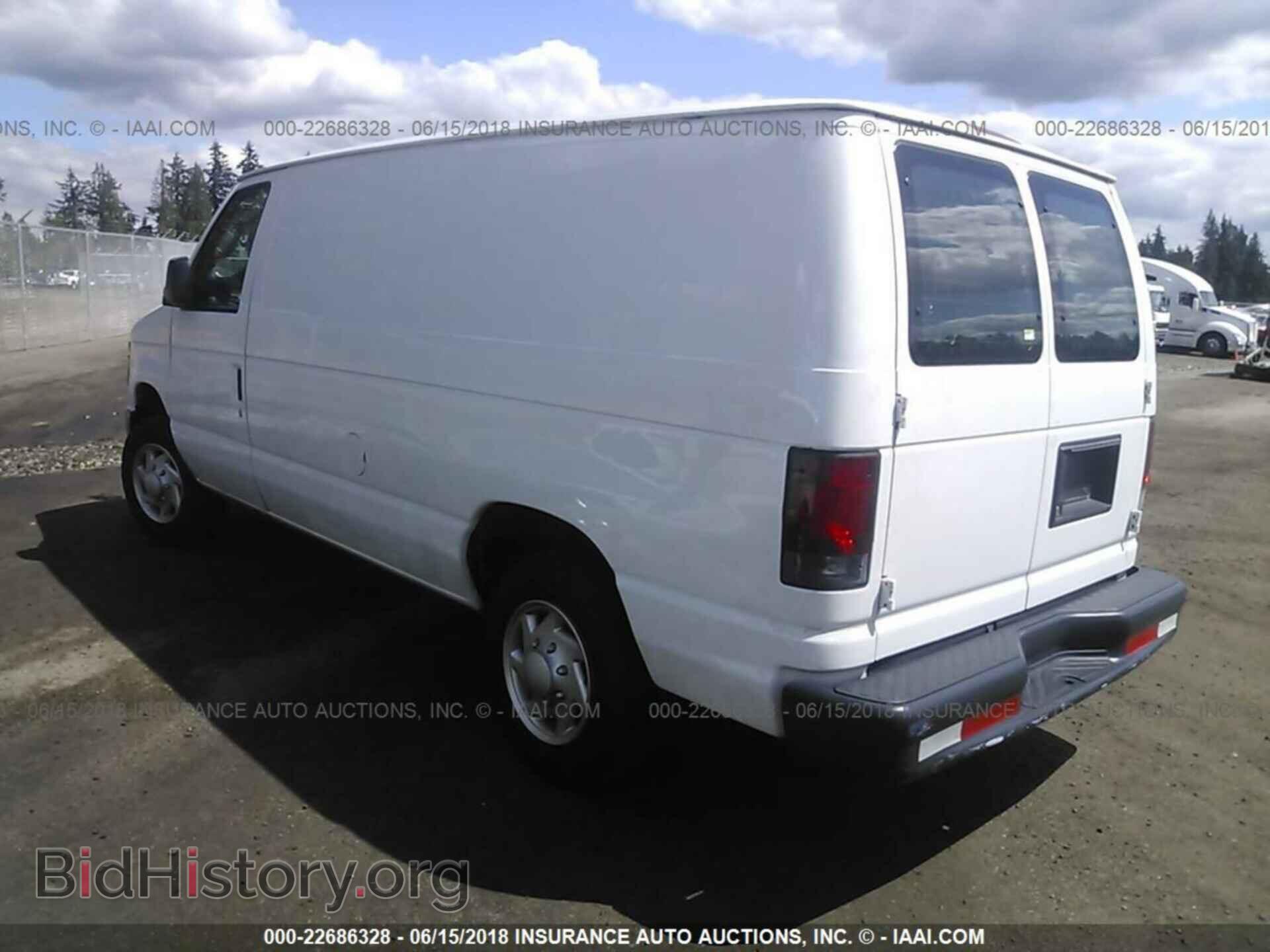 2012 Ford Econoline - VIN: 1FTNE1EL1CDA68322 - Фото 3