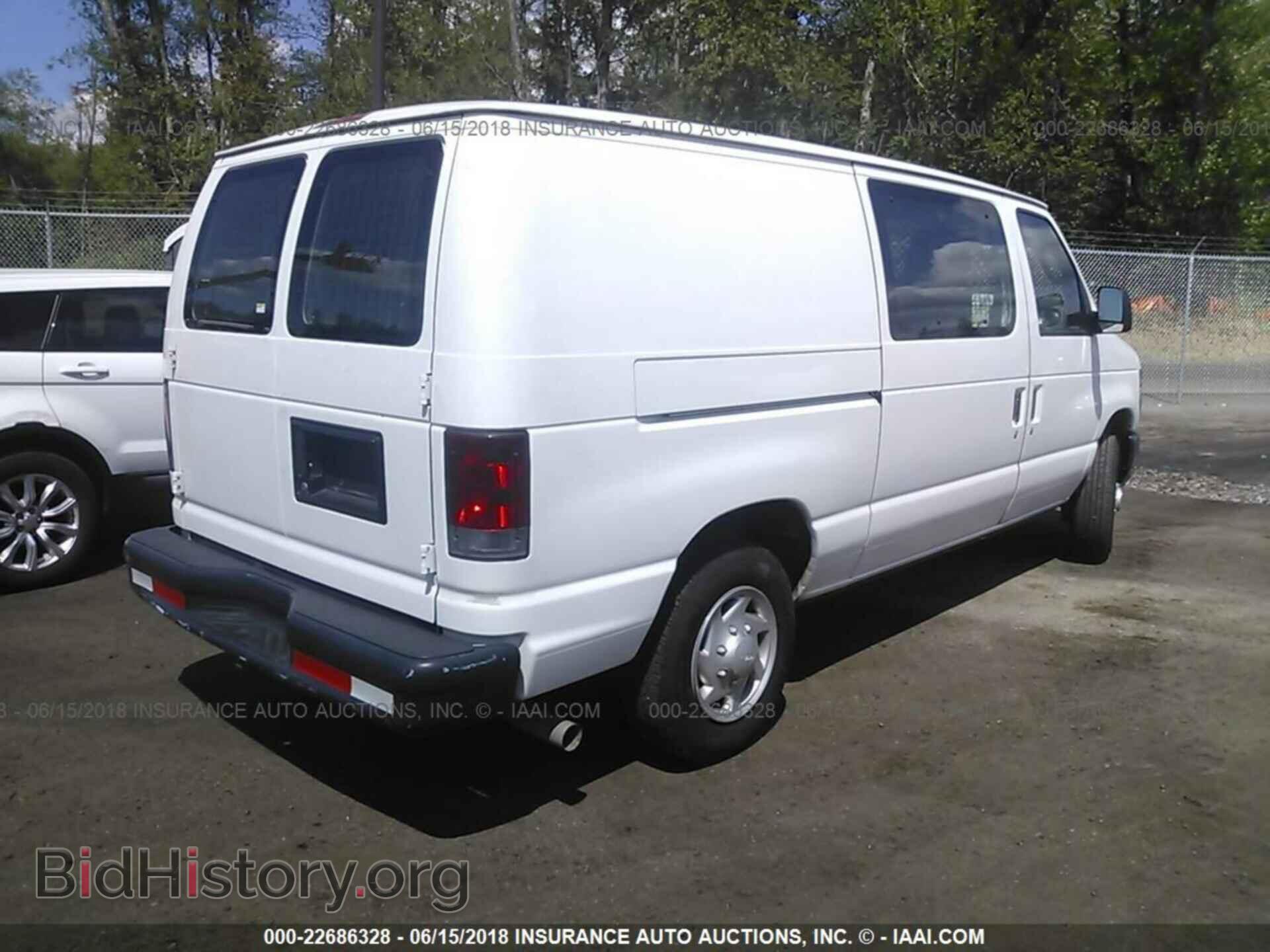 2012 Ford Econoline - VIN: 1FTNE1EL1CDA68322 - Фото 4