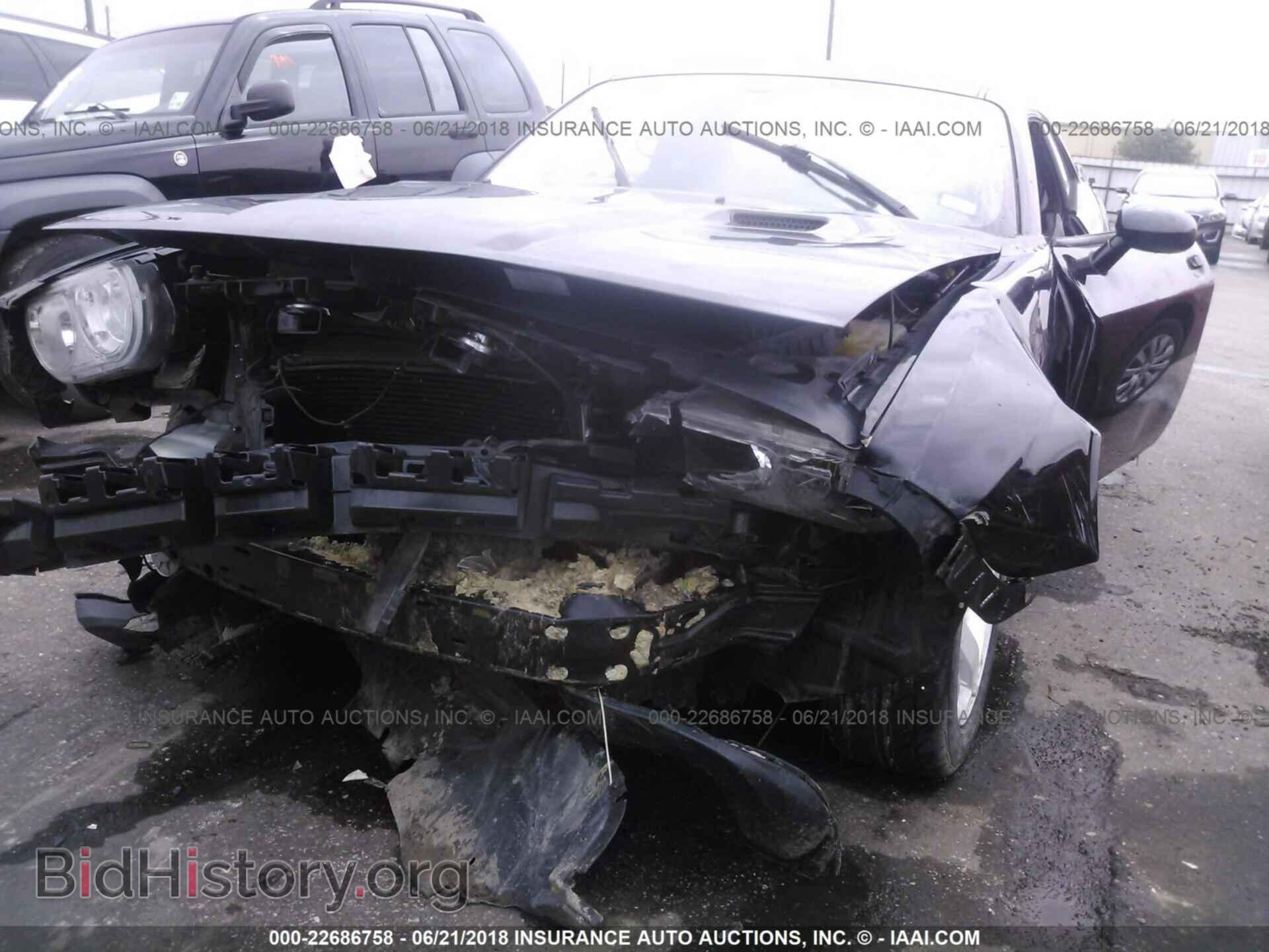 2013 Dodge Challenger - VIN: 2C3CDYAG5DH511043 - Photo 6