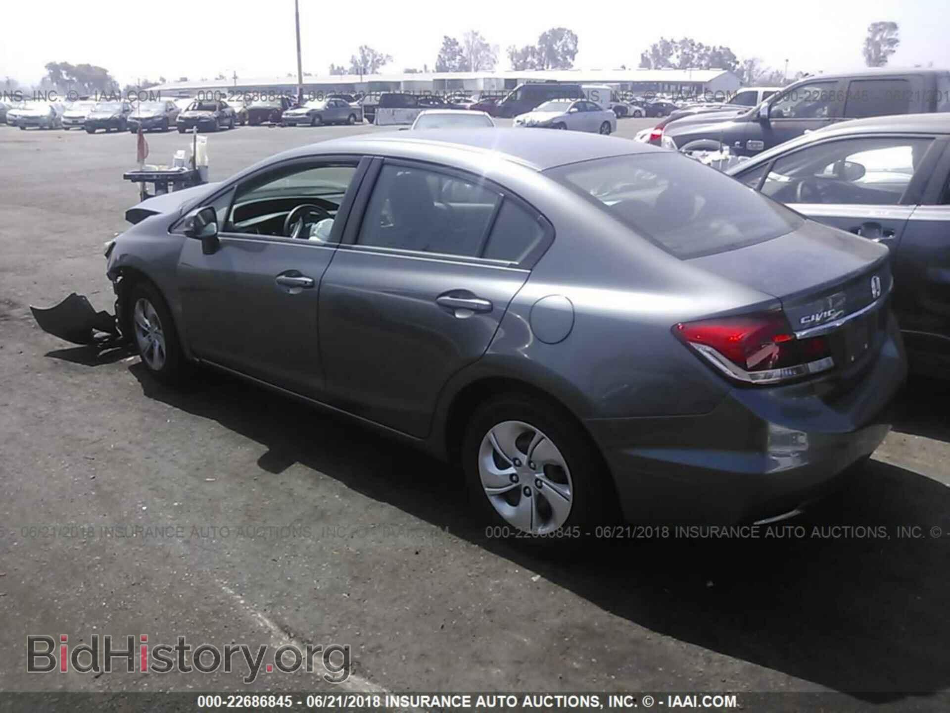2013 Honda Civic - VIN: 19XFB2F56DE240637 - Фото 3