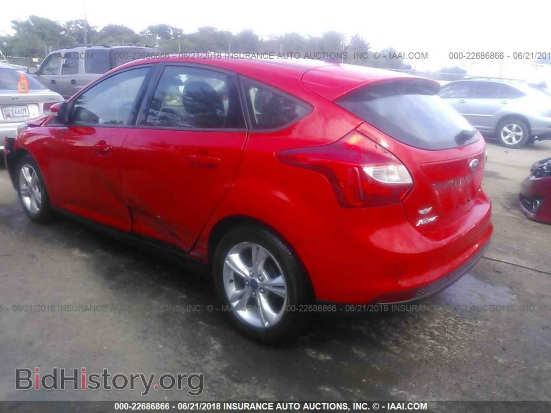 2014 Ford Focus - VIN: 1FADP3K28EL369214 - Photo 3