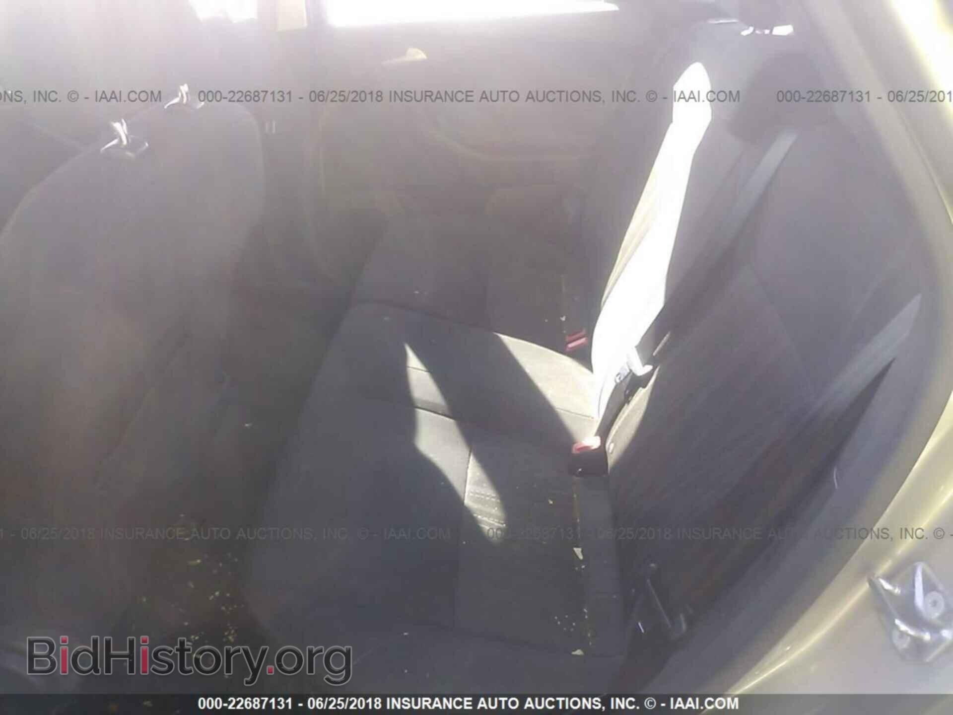 2016 Ford Focus - VIN: 1FADP3K21GL269930 - Photo 8