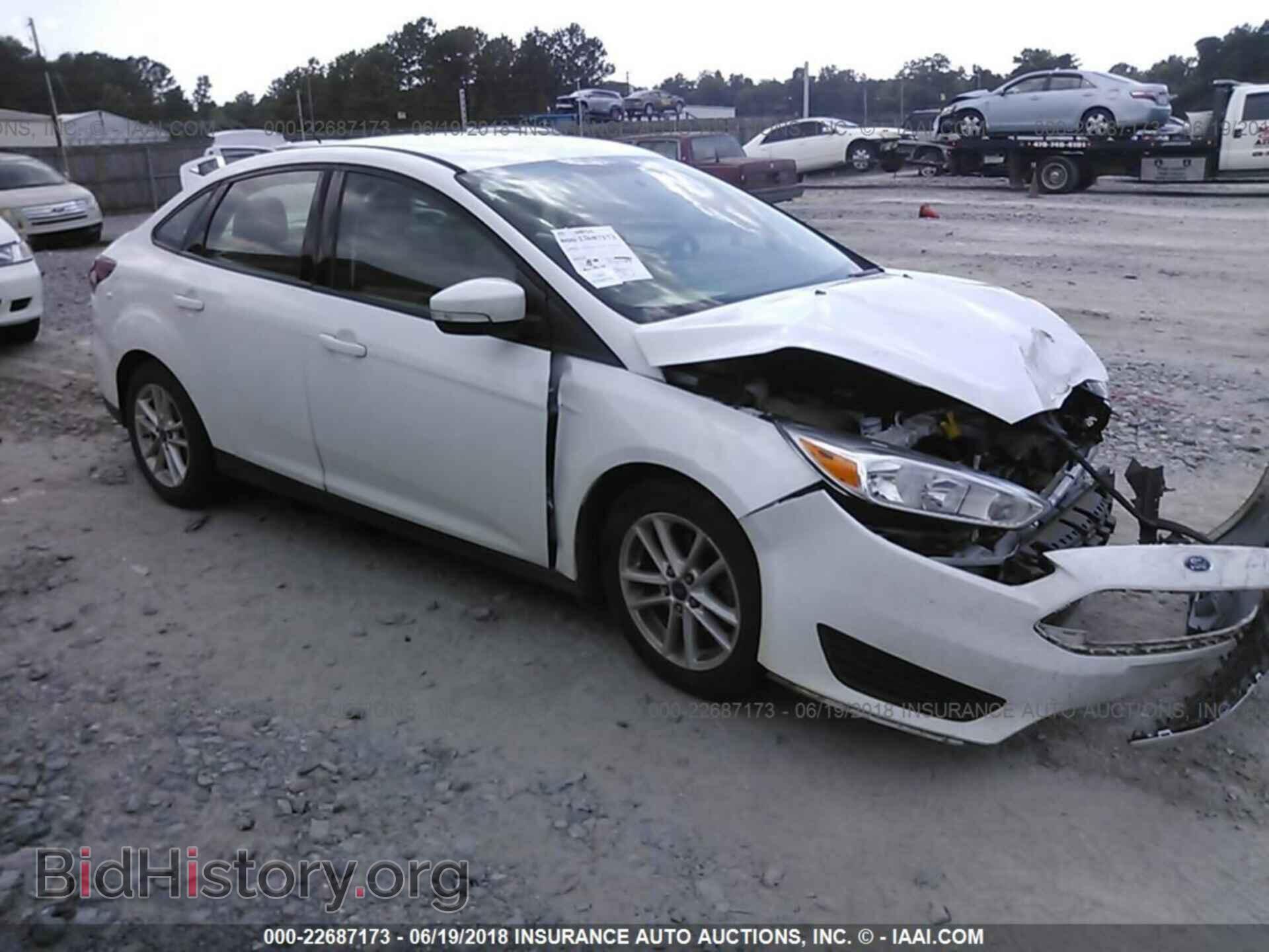 Photo 1FADP3F28FL318064 - Ford Focus 2015