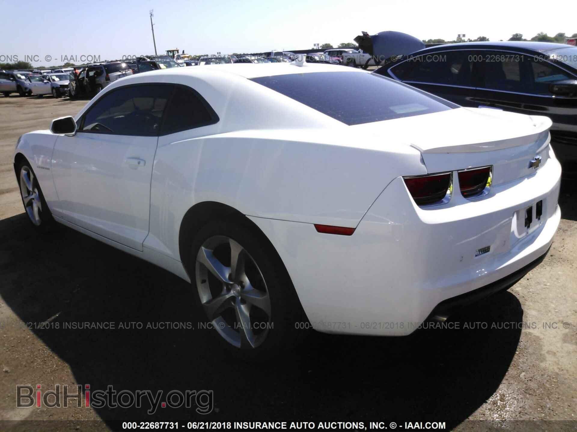 2013 Chevrolet Camaro - VIN: 2G1FB1E32D9246484 - Фото 3