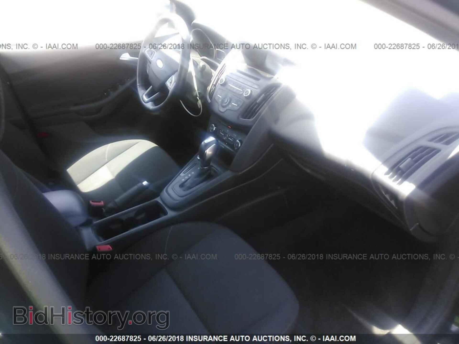 2016 Ford Focus - VIN: 1FADP3F20GL280685 - Фото 5
