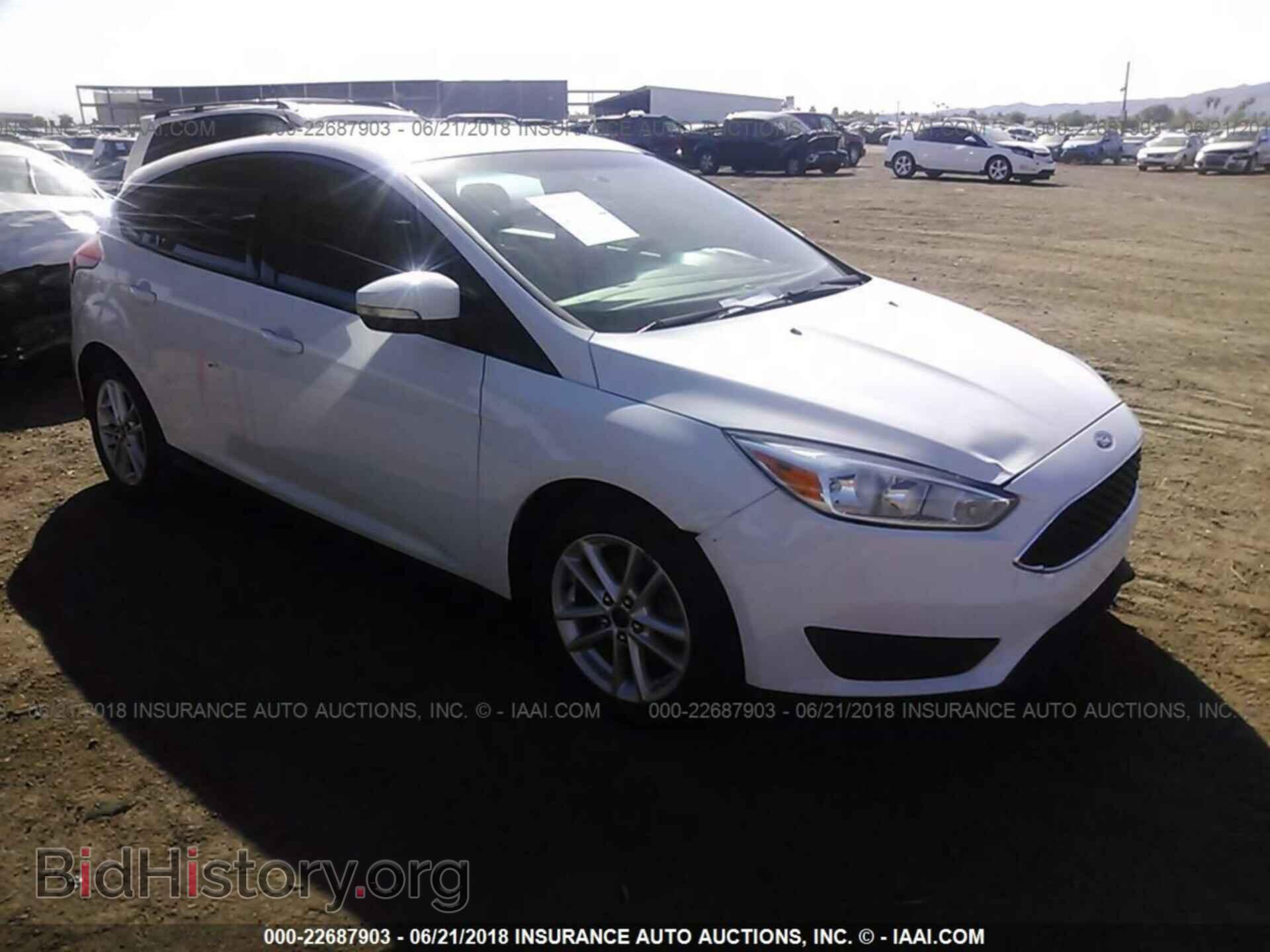 Photo 1FADP3K22FL281423 - Ford Focus 2015