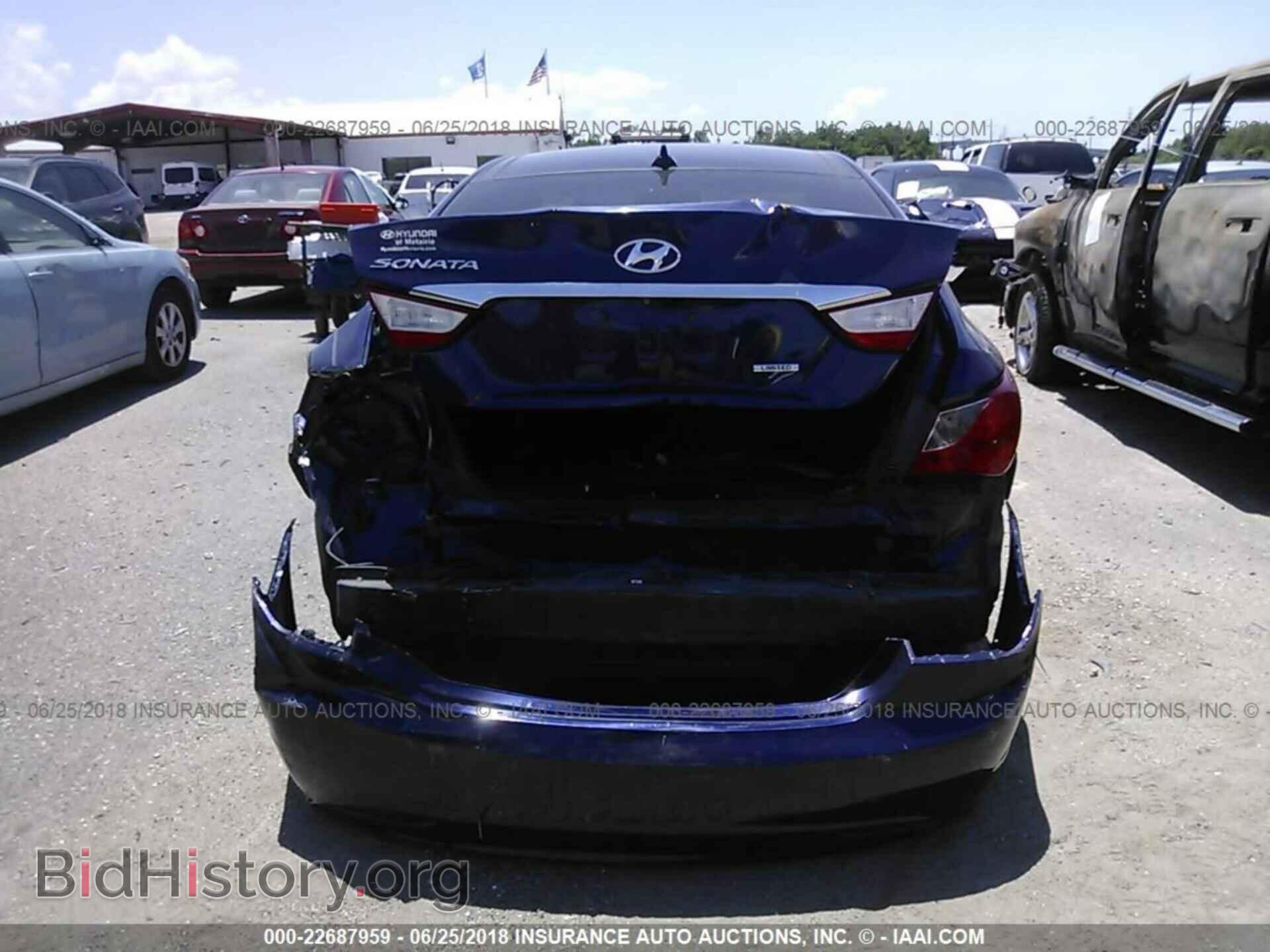 2012 Hyundai Sonata - VIN: 5NPEC4AC3CH441271 - Photo 6
