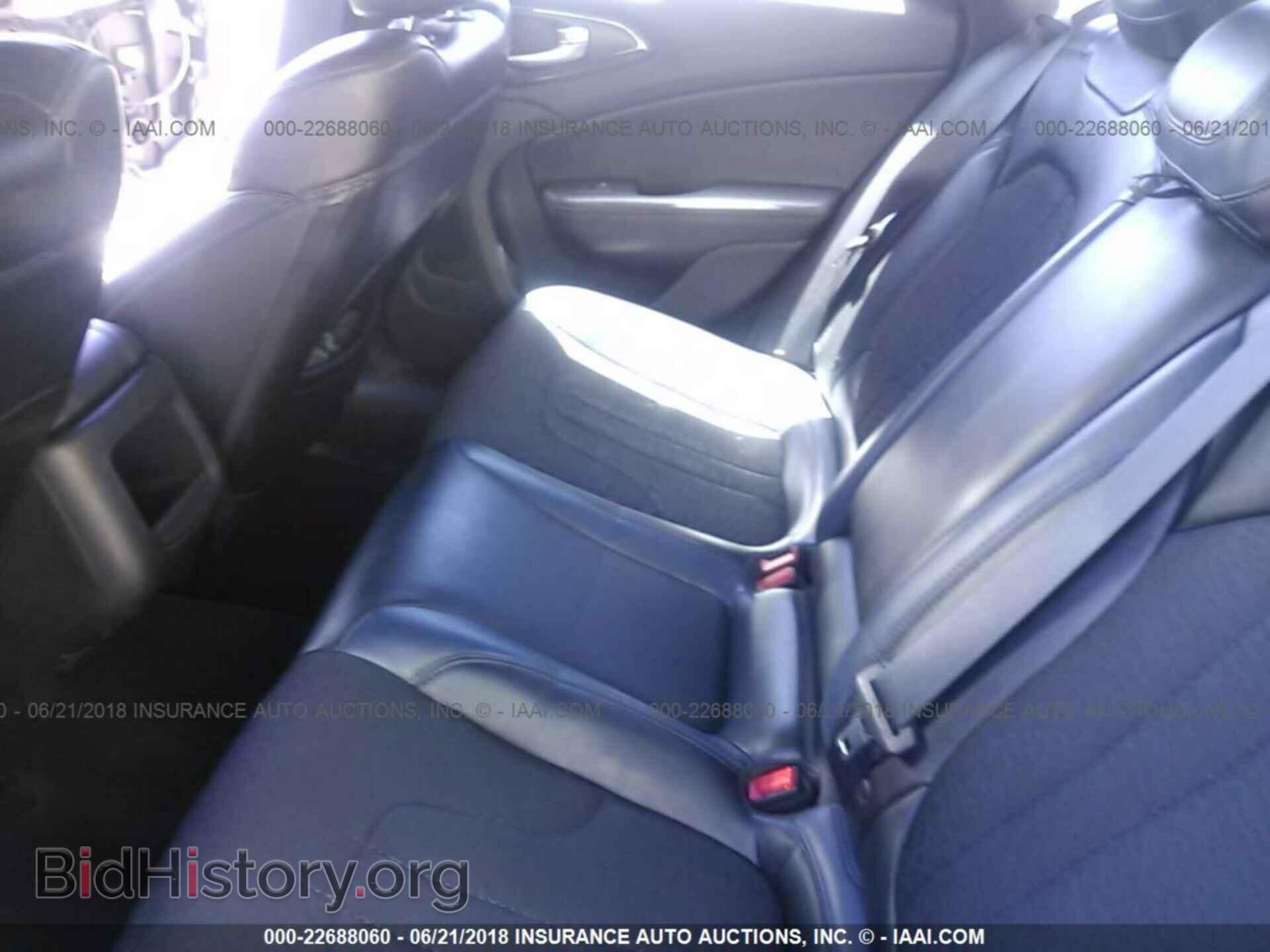 2015 Chrysler 200 - VIN: 1C3CCCBG6FN757176 - Photo 8