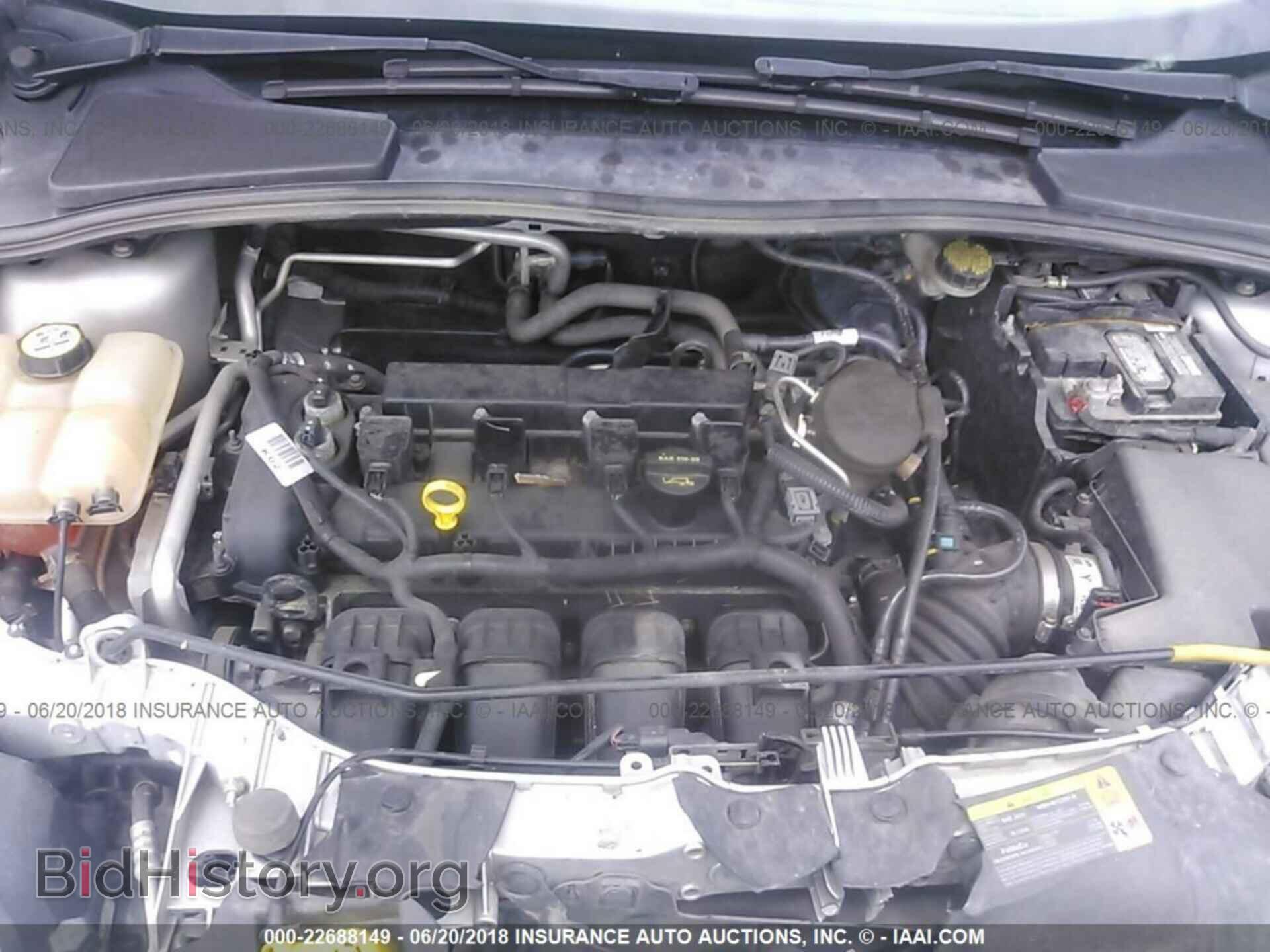 2012 Ford Focus - VIN: 1FAHP3H28CL185140 - Photo 10