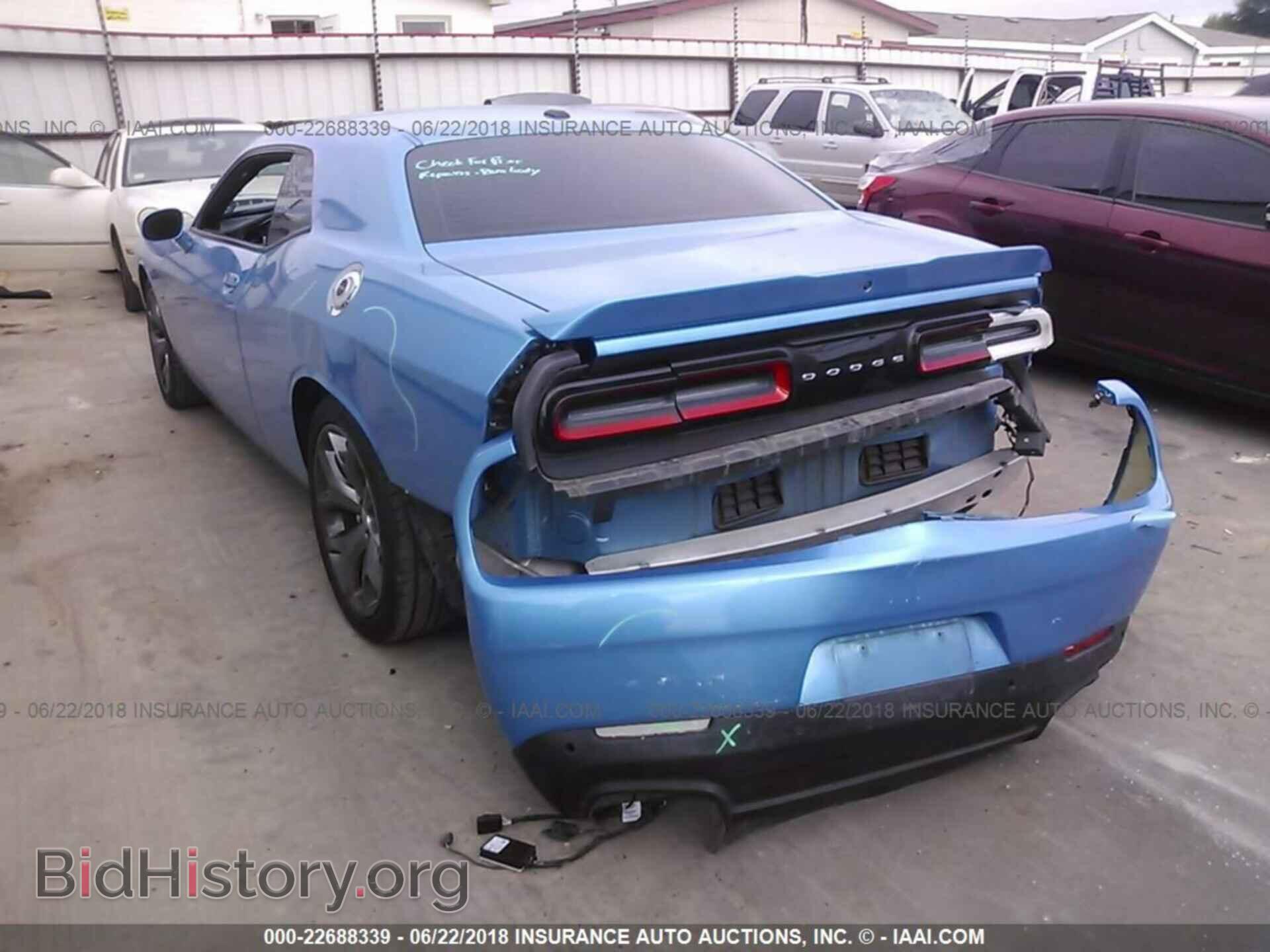 2015 Dodge Challenger - VIN: 2C3CDZAT0FH856017 - Photo 3