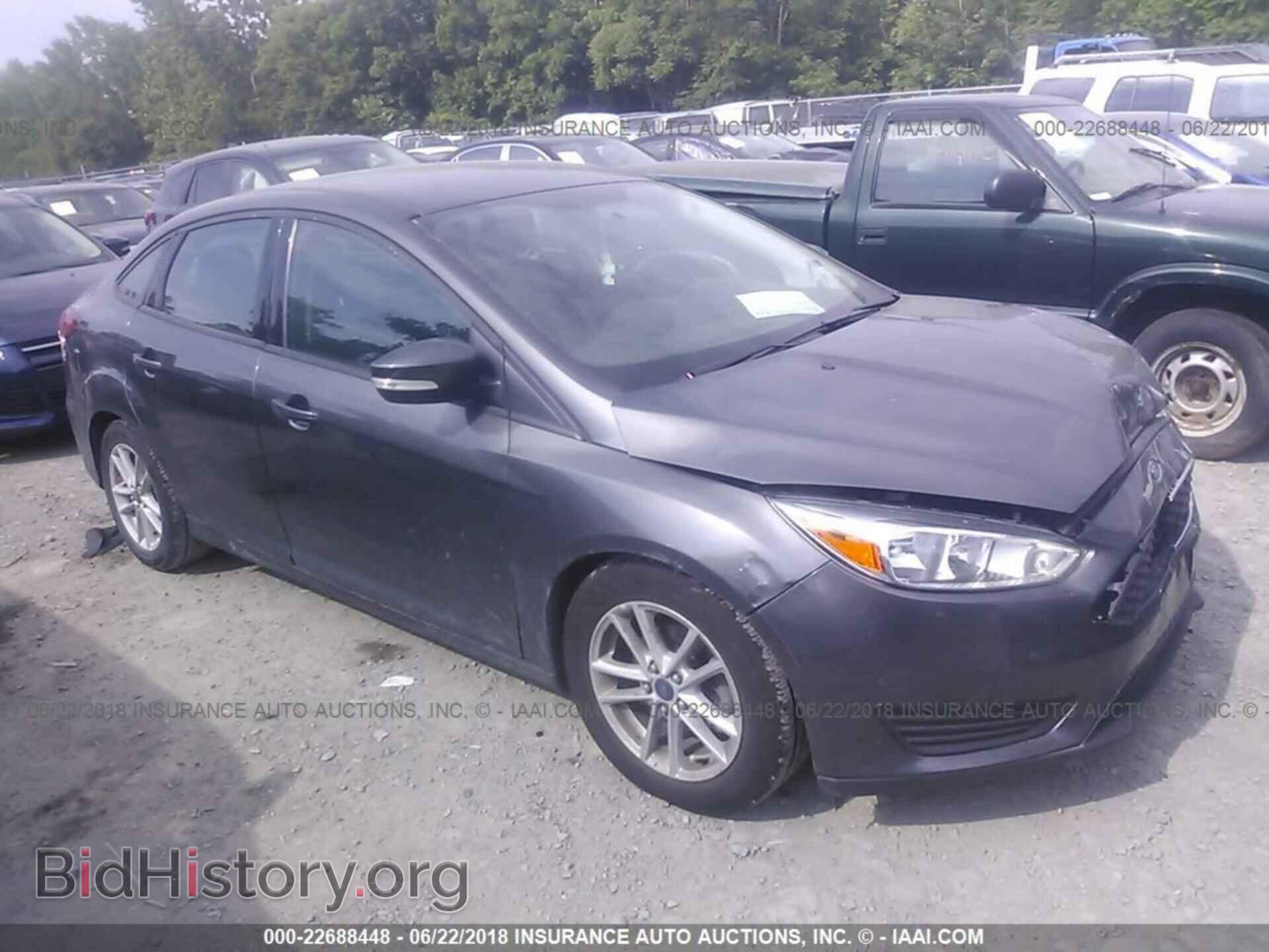 Photo 1FADP3F28GL217513 - Ford Focus 2016